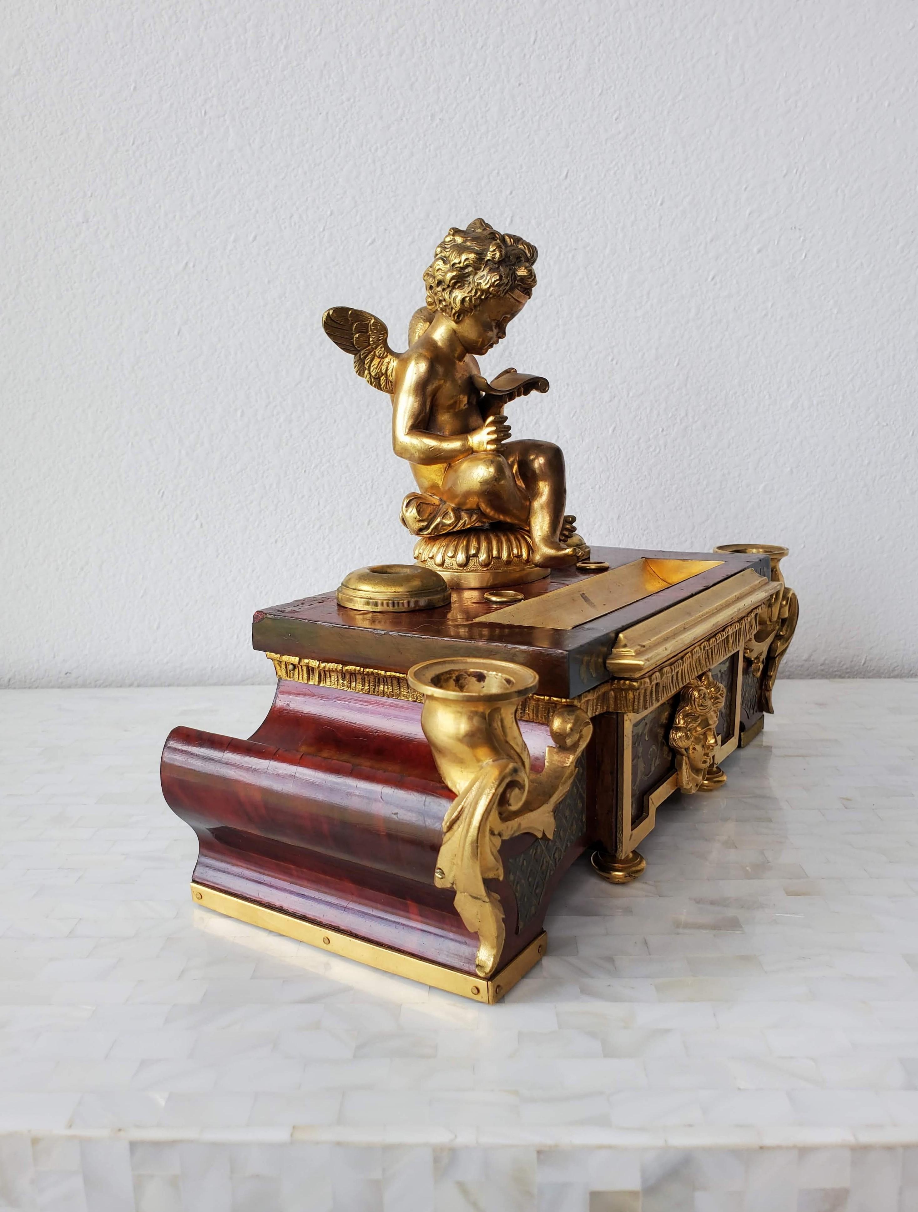 French Louis XIV Boulle Marquetry Tortoiseshell Gilt Bronze Inkwell Desk Stand For Sale 6