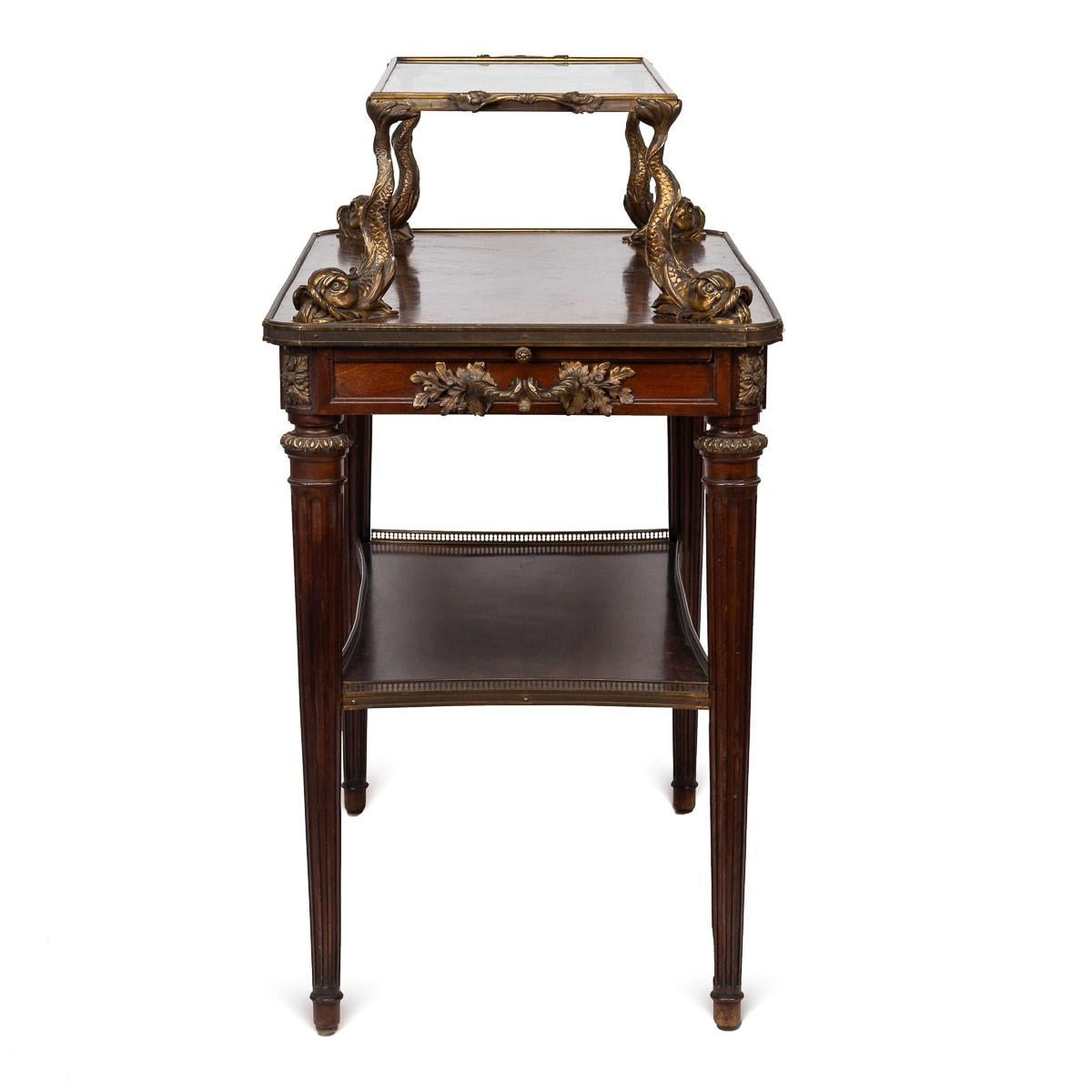 19. Jahrhundert Französisch Louis XV Stil Ormolu montiert Tee Tisch & Tablett c.1880 im Zustand „Gut“ im Angebot in Royal Tunbridge Wells, Kent