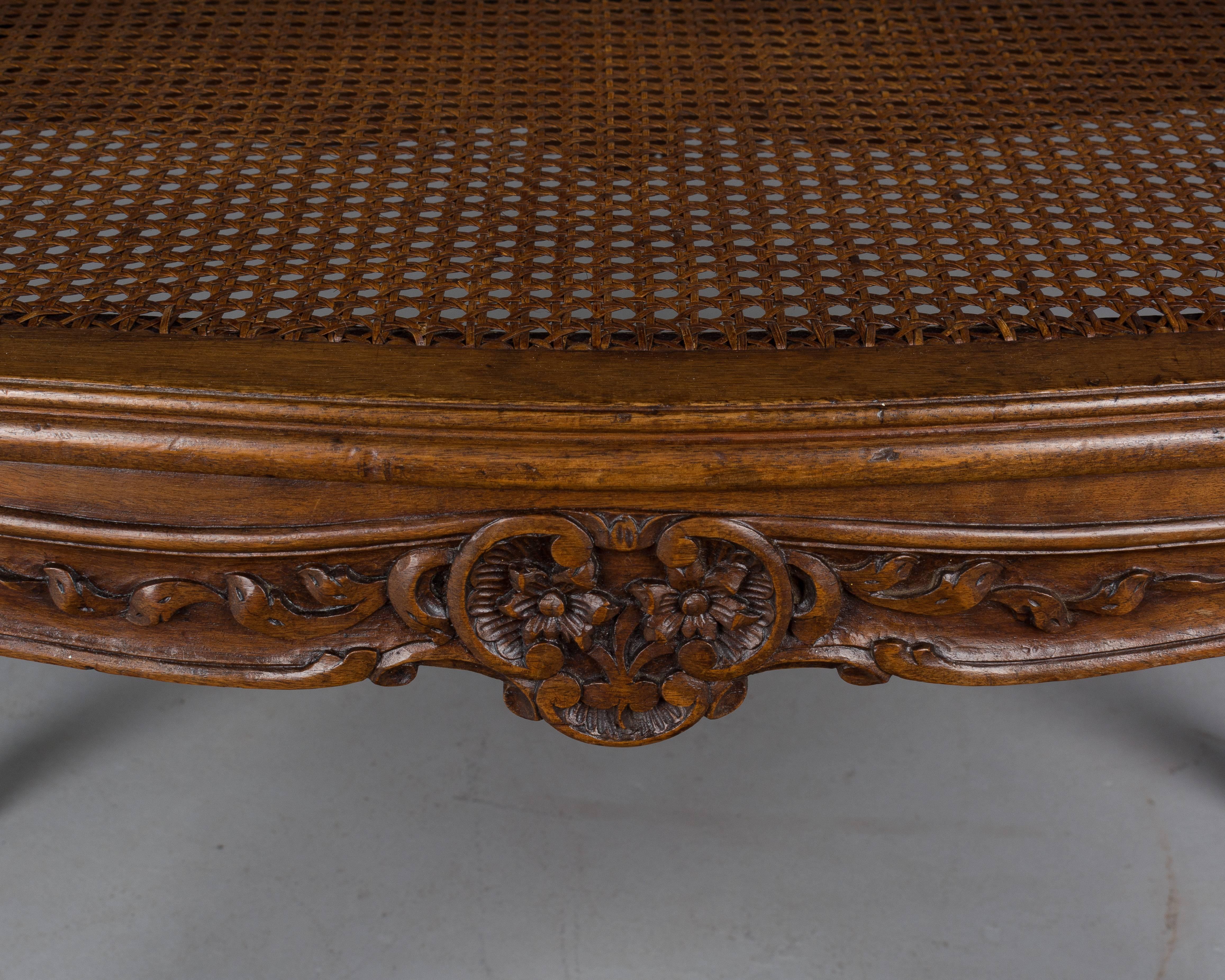 19th Century French Louis XV Style Piano Bench 4