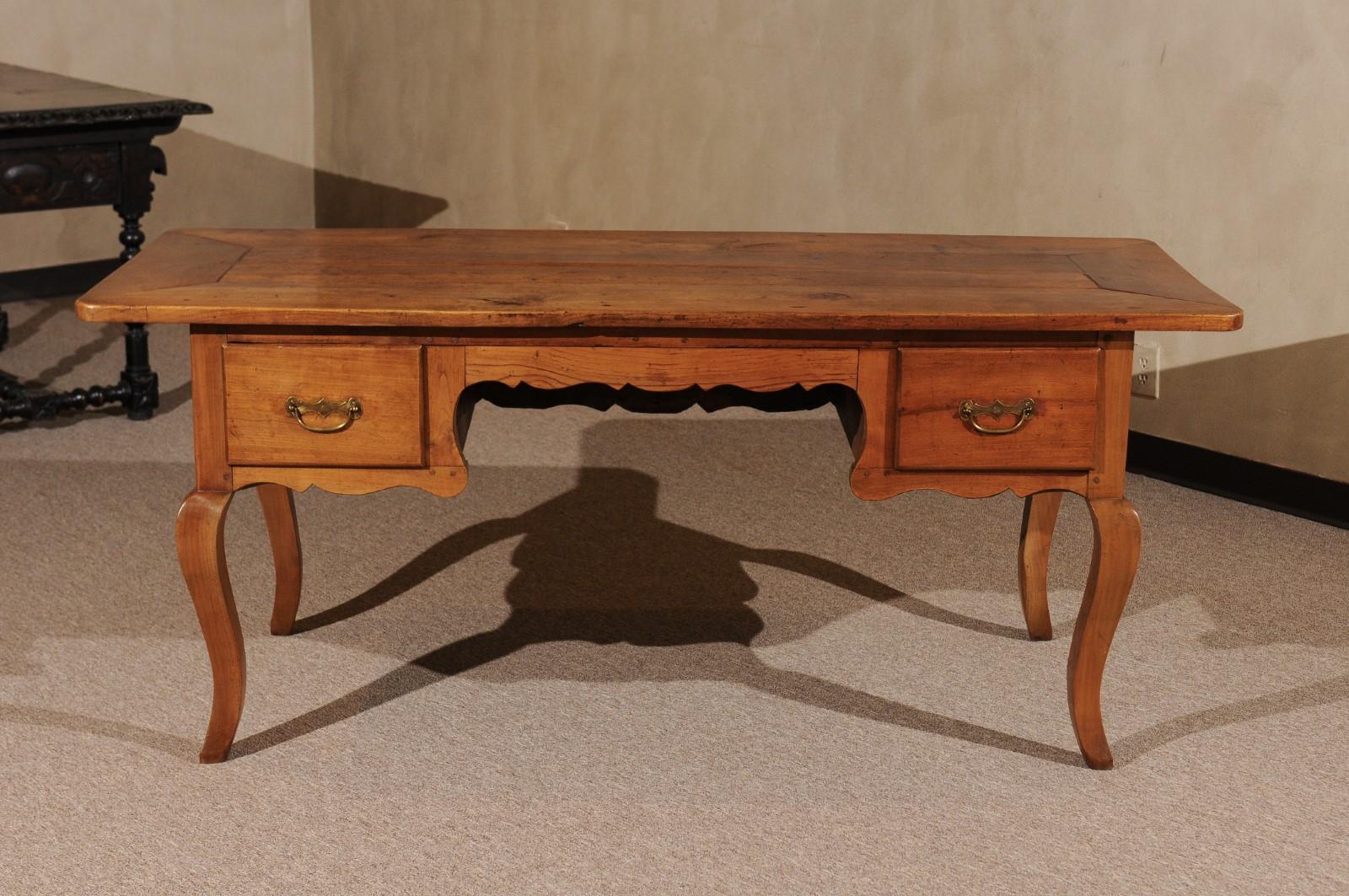 19th Century French Louis XV Style Provincial Desk in Fruitwood 3