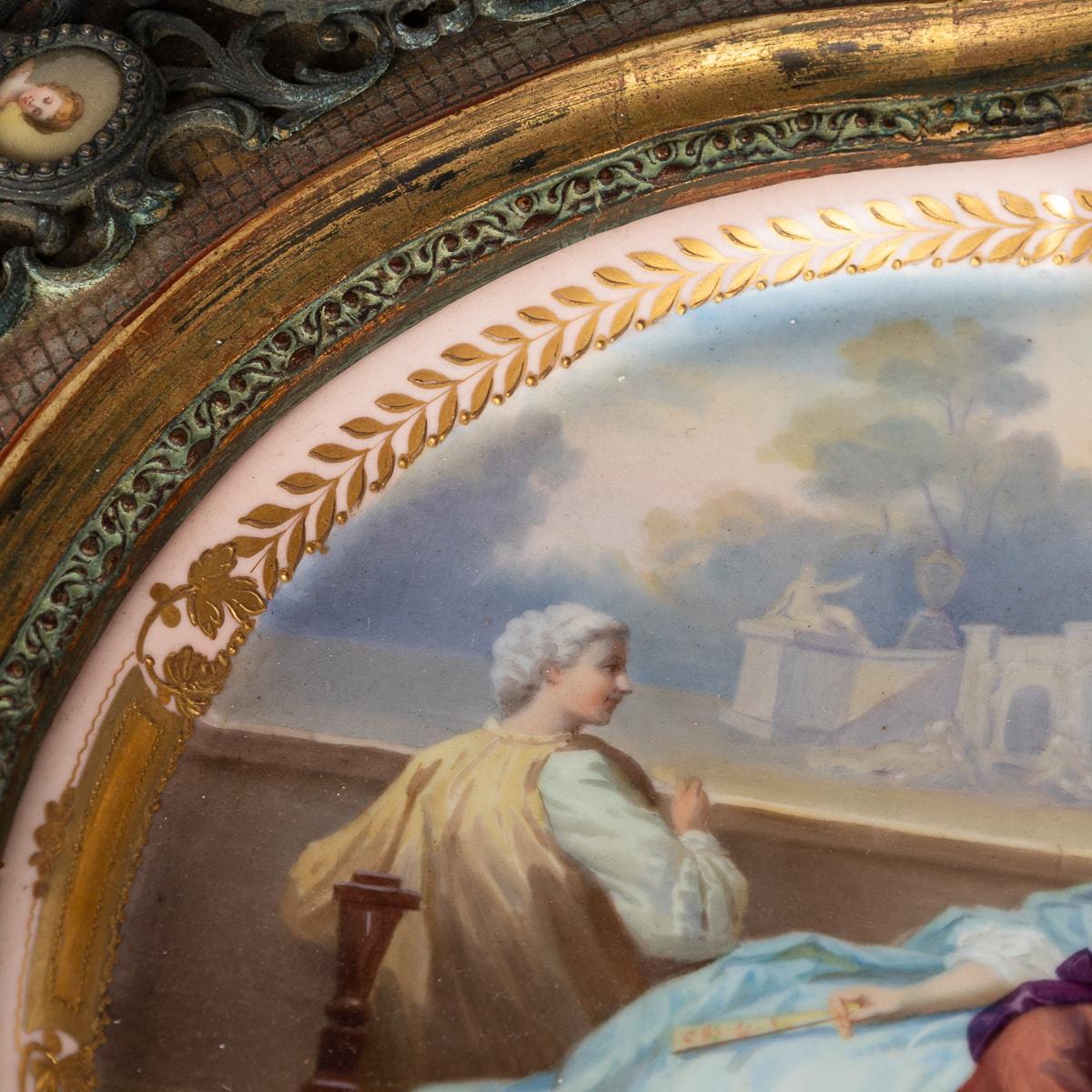 Ensemble de tables de style Louis XV français du 19ème siècle avec porcelaine viennoise vers 1880 en vente 2