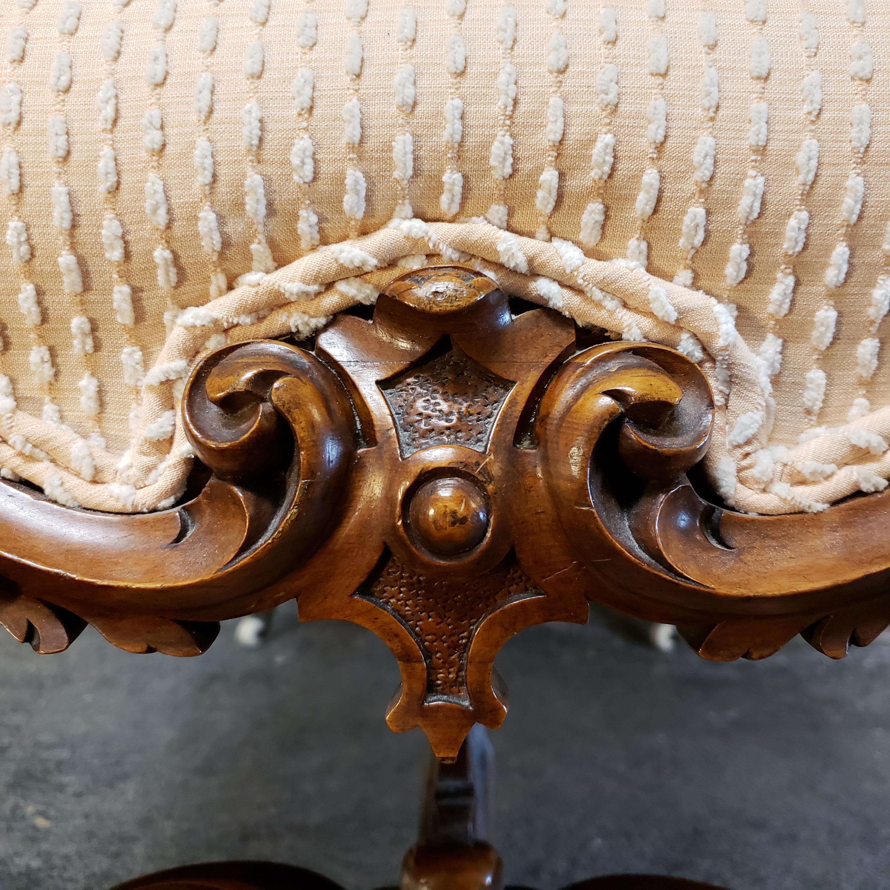 19th Century French Louis XV Style Upholstered Rococo Bench 6