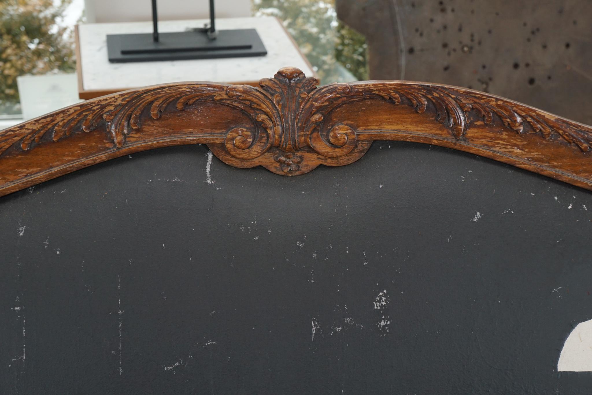19th Century French Louis XV Style Upholstered Settee In Distressed Condition In Hudson, NY