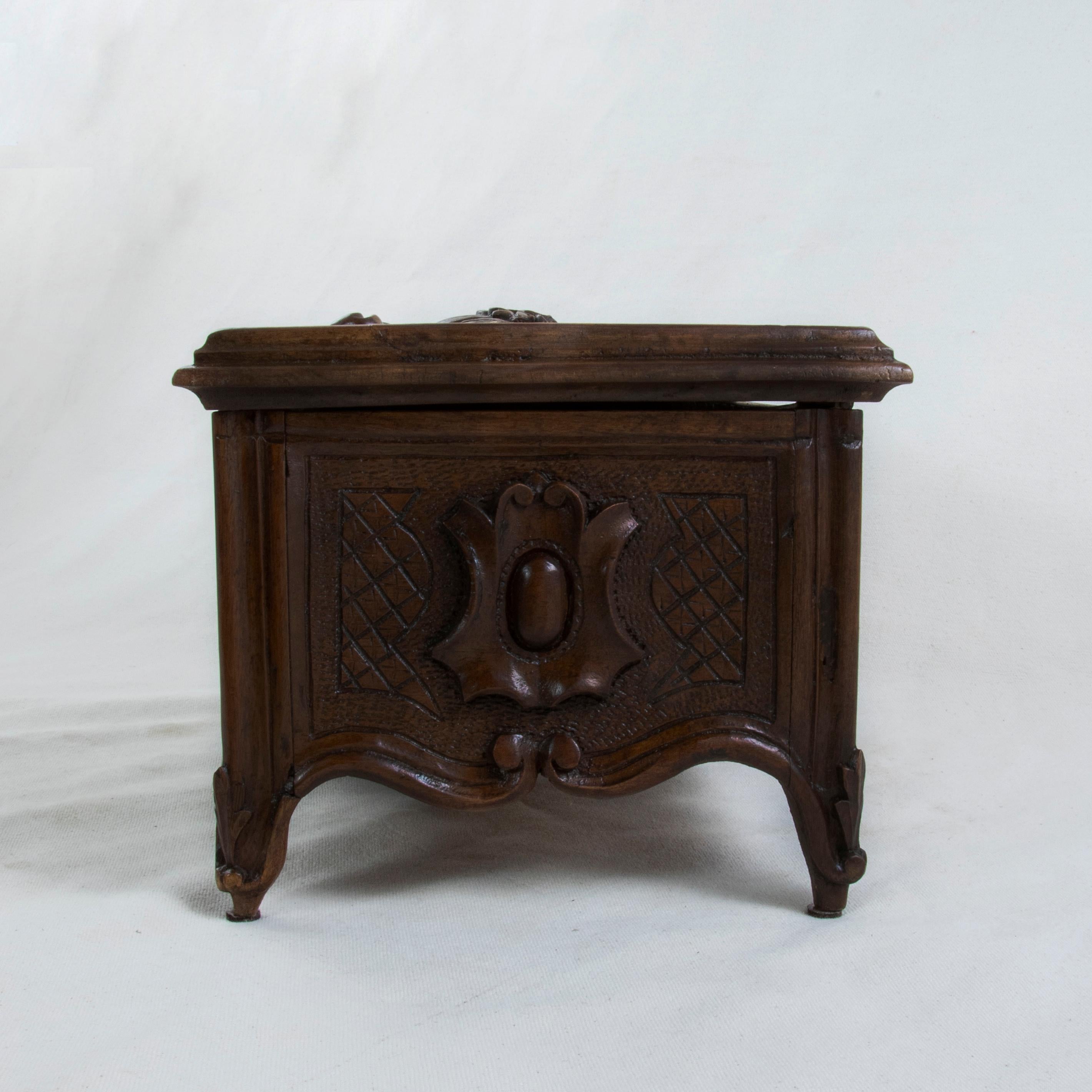 19th Century French Louis XV Style Walnut Box Hand Carved on all Sides, Signed In Good Condition In Fayetteville, AR