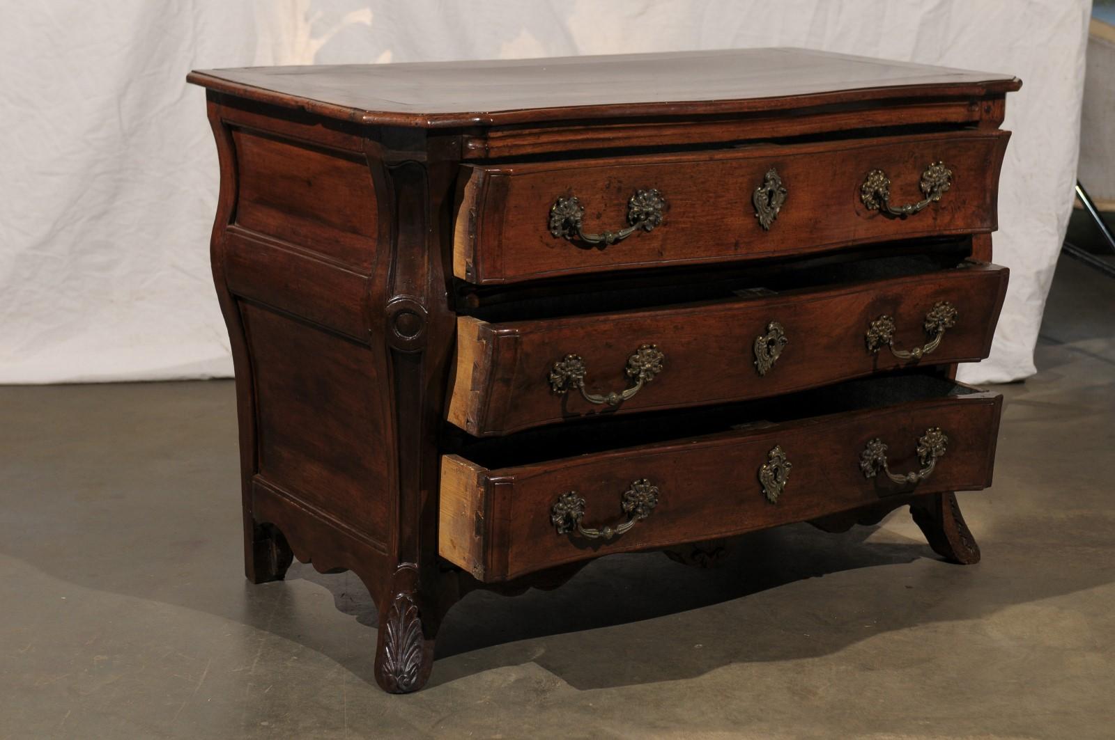 19th Century French Louis XV Style Walnut Commode with Carved Details 3