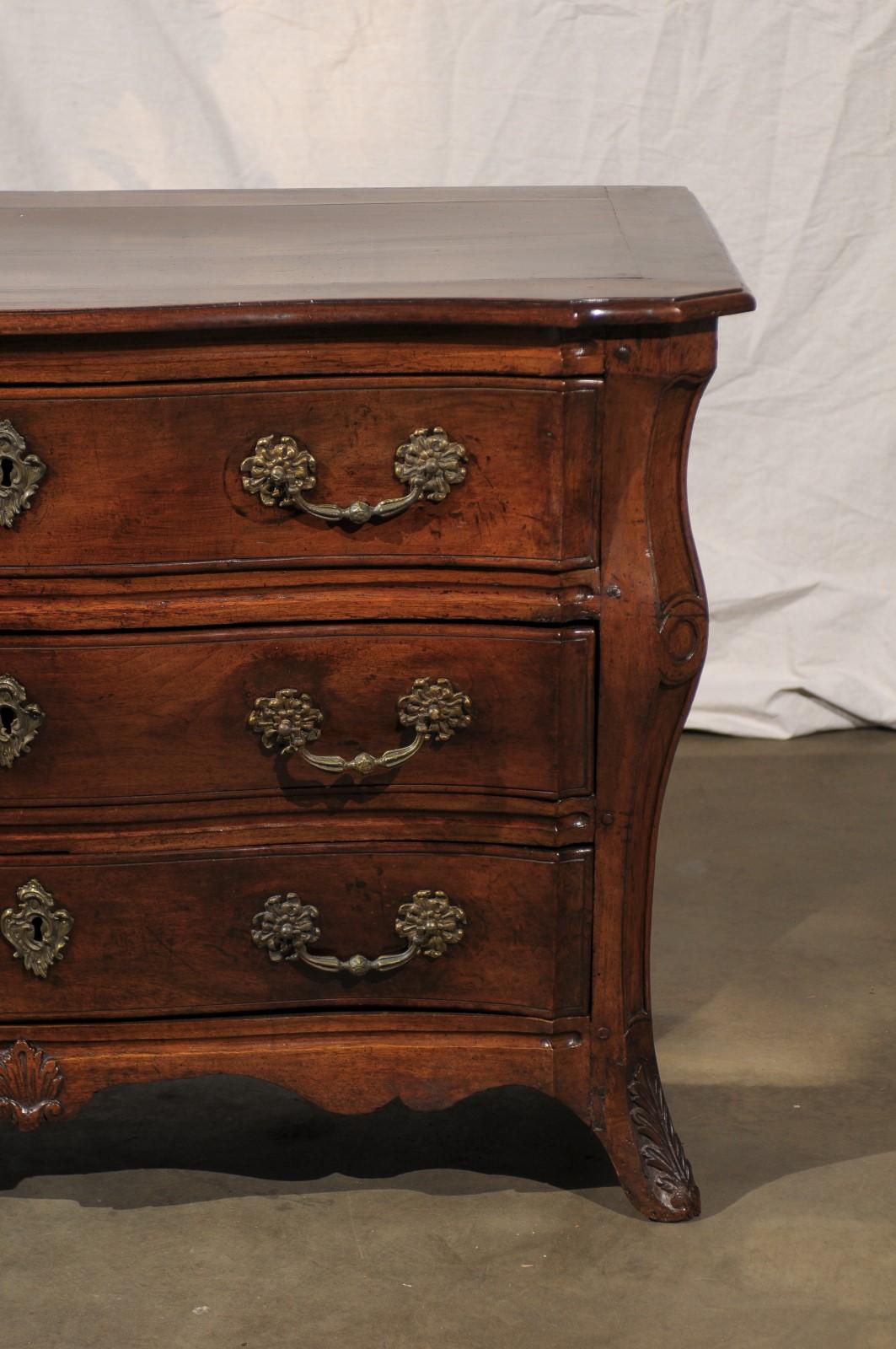 19th Century French Louis XV Style Walnut Commode with Carved Details 4