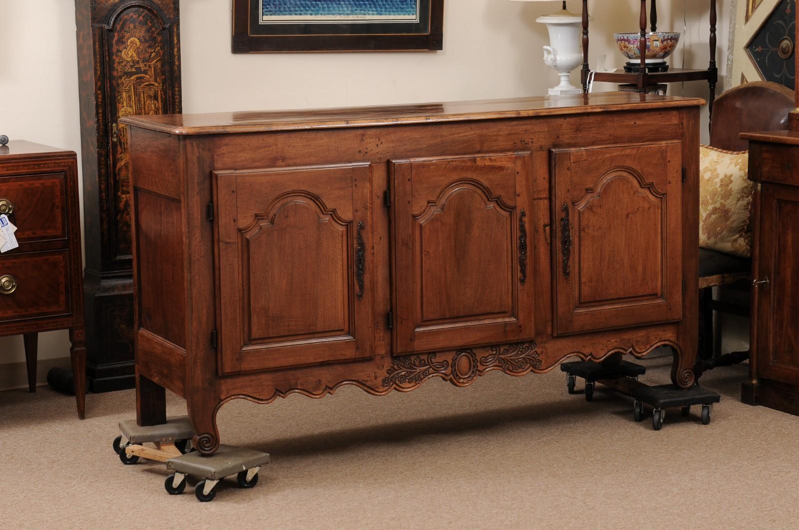  19th Century French Louis XV Style Walnut Enfilade with 3 Cabinet Doors  In Good Condition In Atlanta, GA