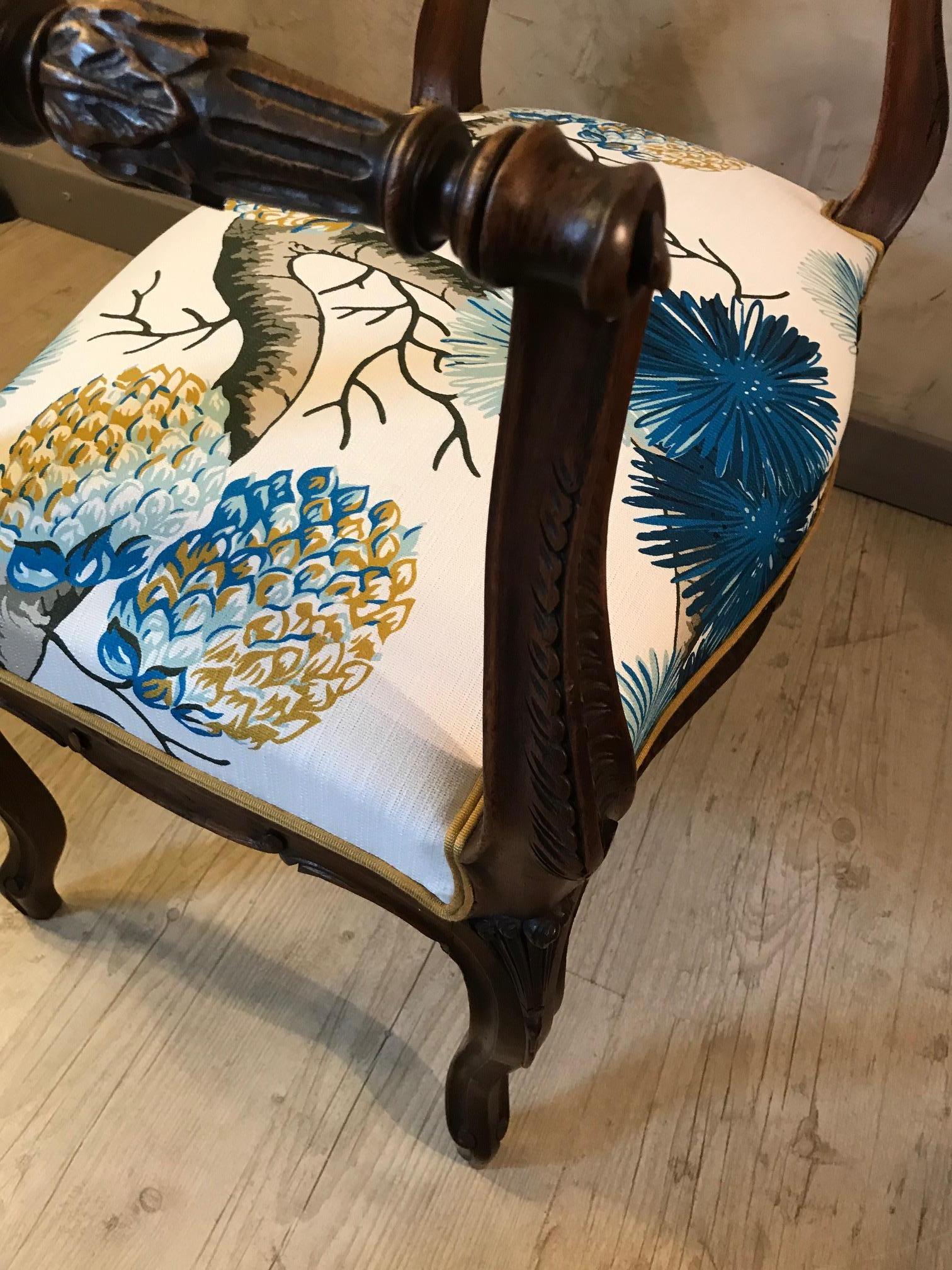 19th Century French Louis XV Style Walnut Reupholstered Footstool, 1890s 6