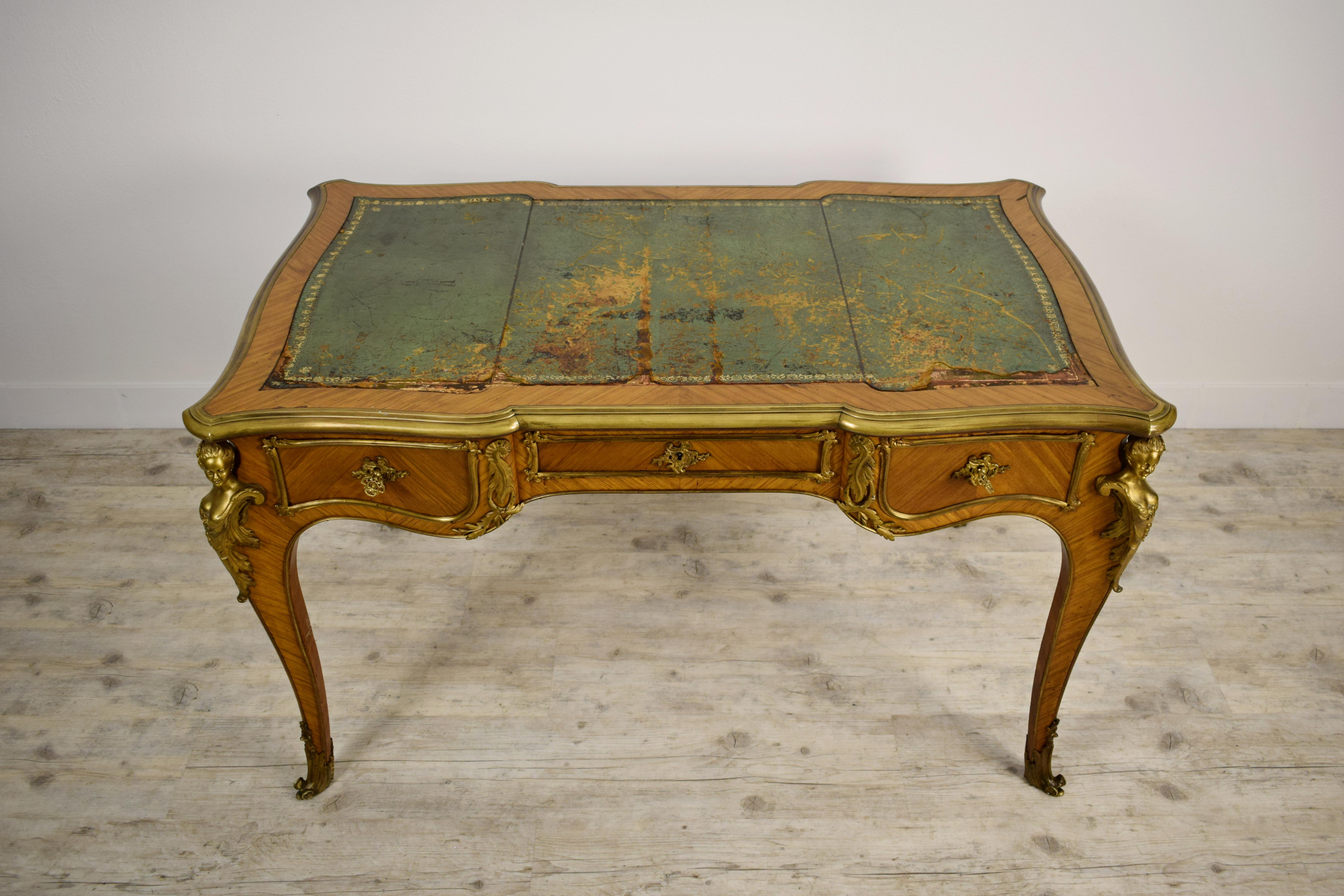 19th Century, French Louis XV Style Wood Centre Desk with Gilt Bronze For Sale 6