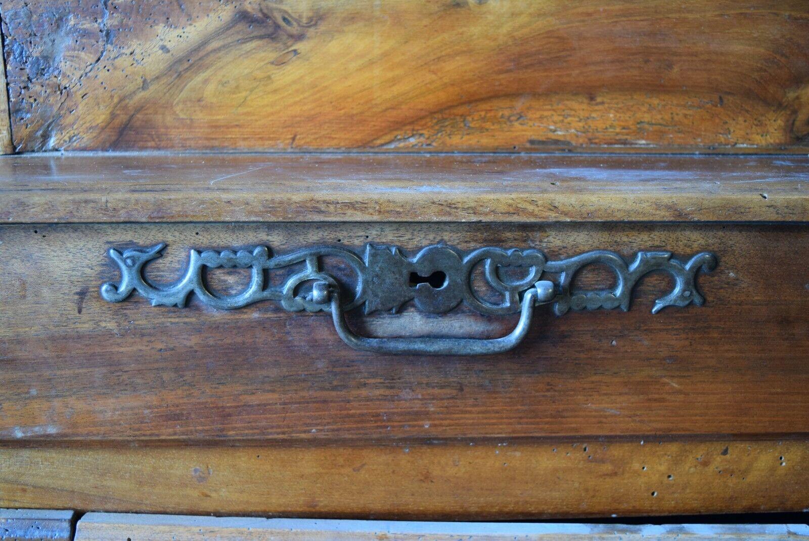 19th Century French Louis XV Tall Double Walnut Buffet For Sale 4