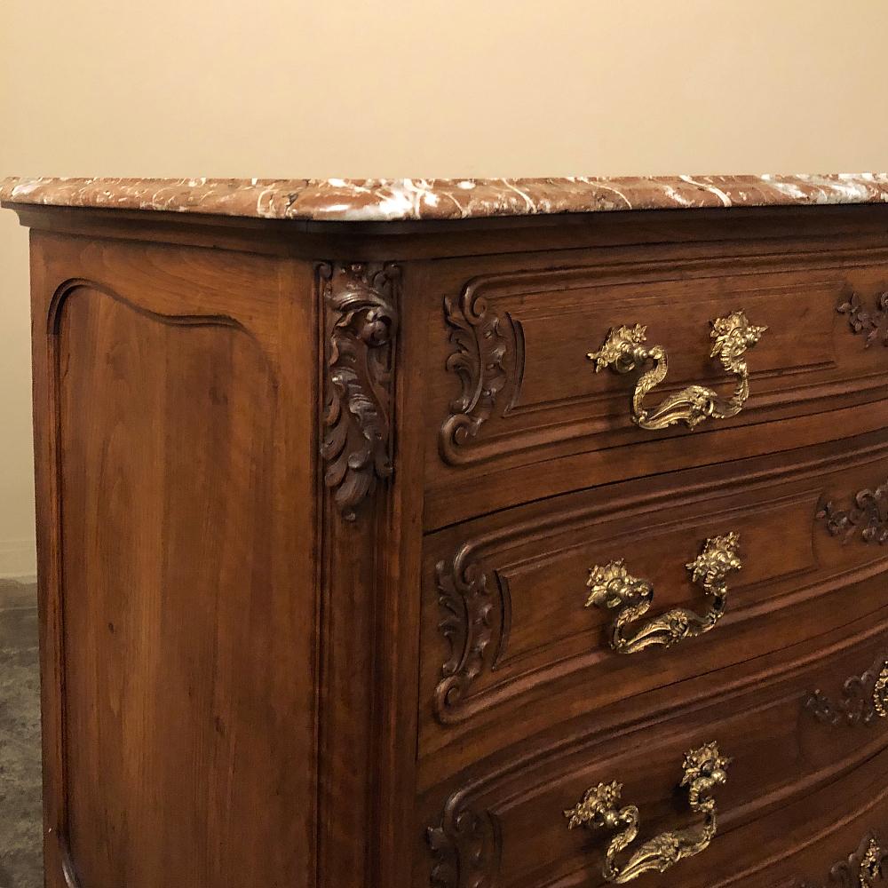 19th Century French Louis XV Walnut Marble Top Commode For Sale 3