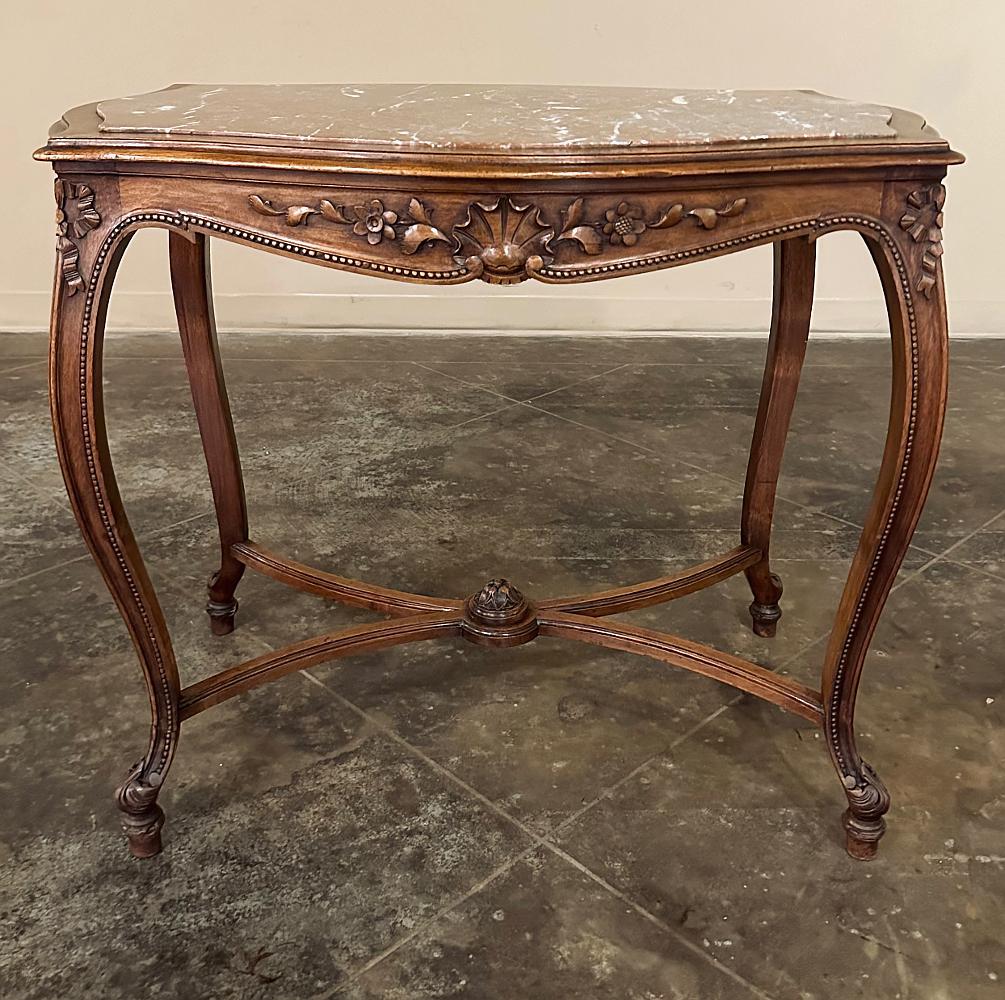 19th Century French Louis XV Walnut Marble Top End Table, Center Table In Good Condition For Sale In Dallas, TX