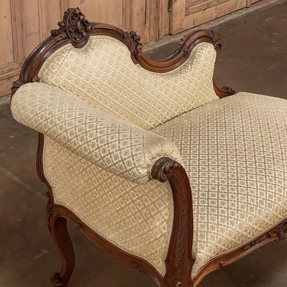 Französische Louis XV.-Sessel aus Nussbaumholz, 19. Jahrhundert im Angebot 2