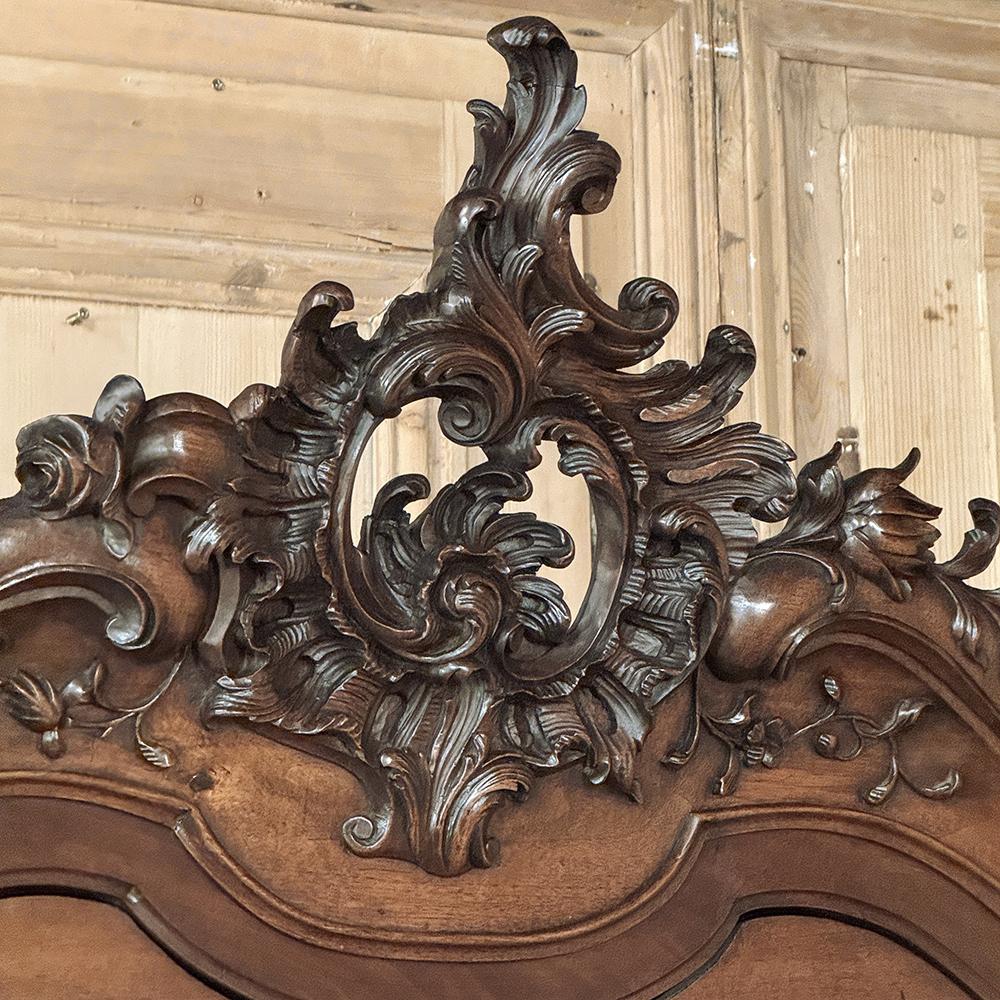 19th Century French Louis XV Walnut Triple Armoire 7