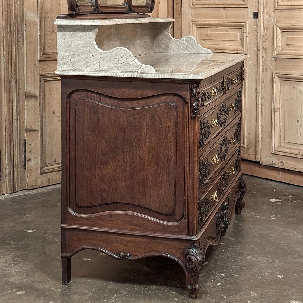 19th Century French Louis XV Walnut Washstand ~ Dresser For Sale 12