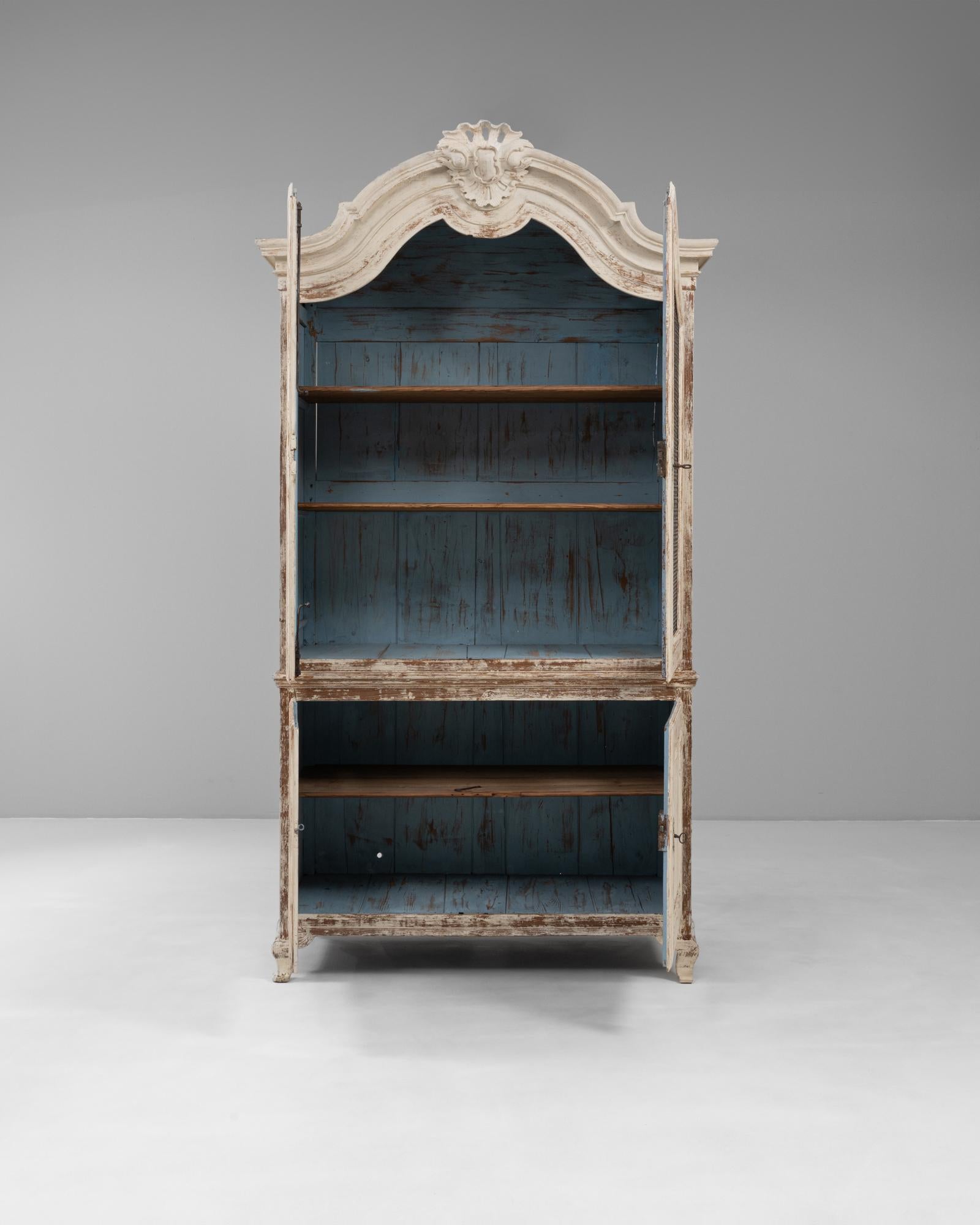19th Century French Louis XV Wood Patinated Cabinet with Wire Doors In Good Condition For Sale In High Point, NC