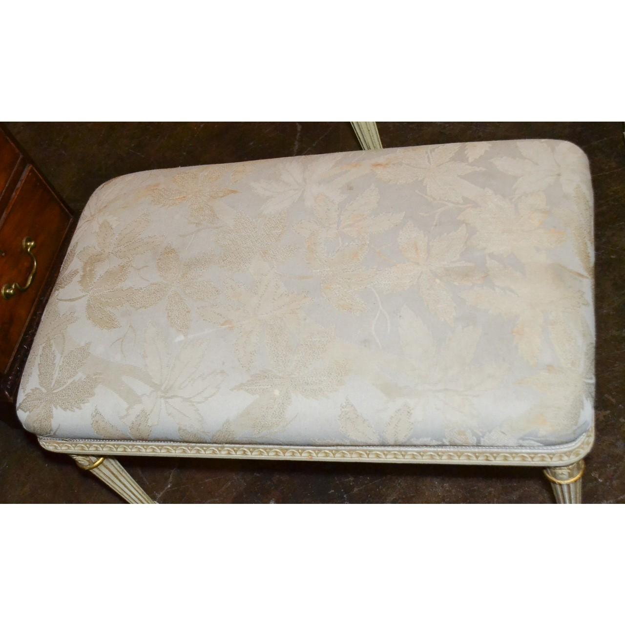 19th Century French Louis XVI Bench In Good Condition In Dallas, TX