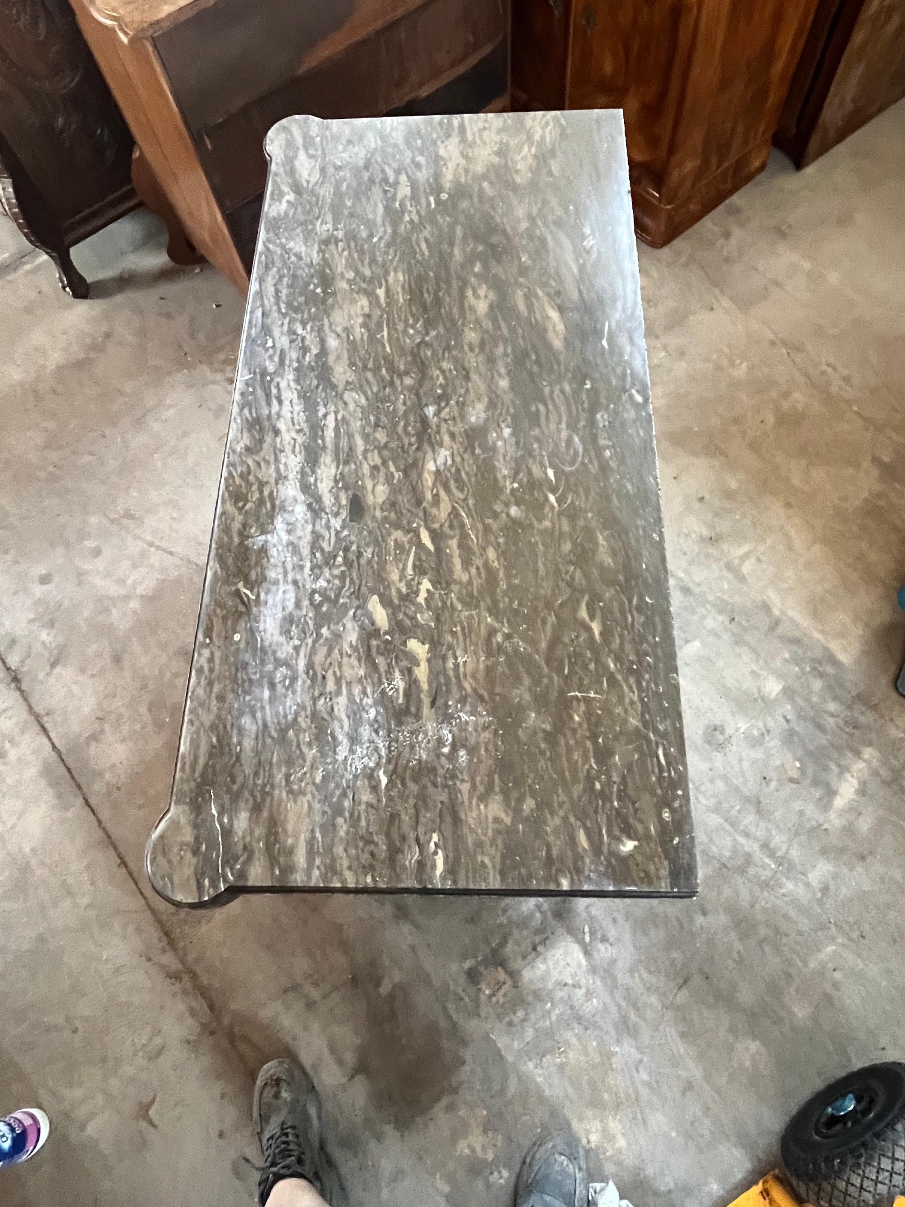 Secretaire / Commode in mogano sbiancato Luigi XVI del XIX secolo con marmo in vendita 12