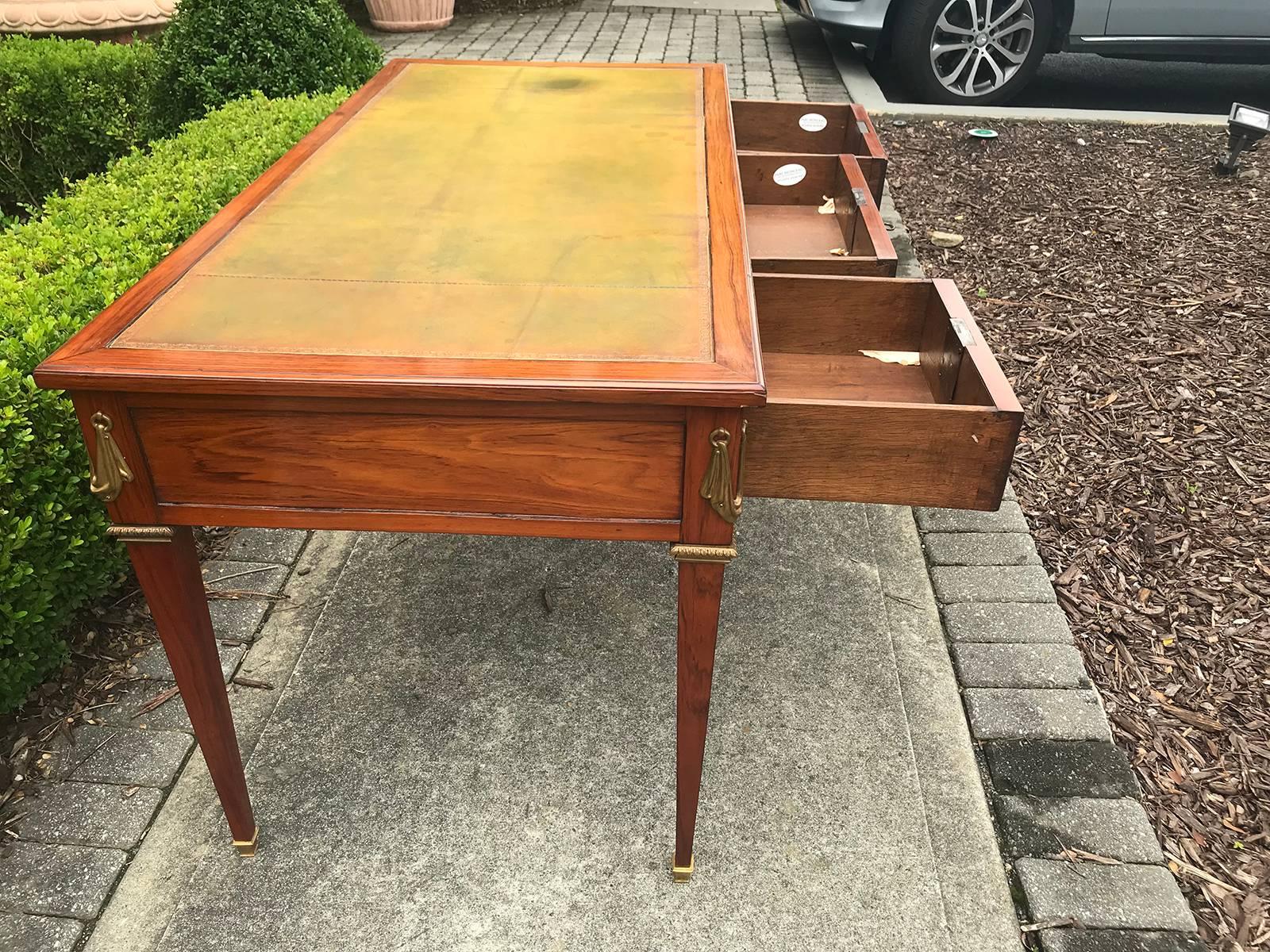 18th Century French Louis XVI Bureau Plat with Green Leather Top, Signed For Sale 4