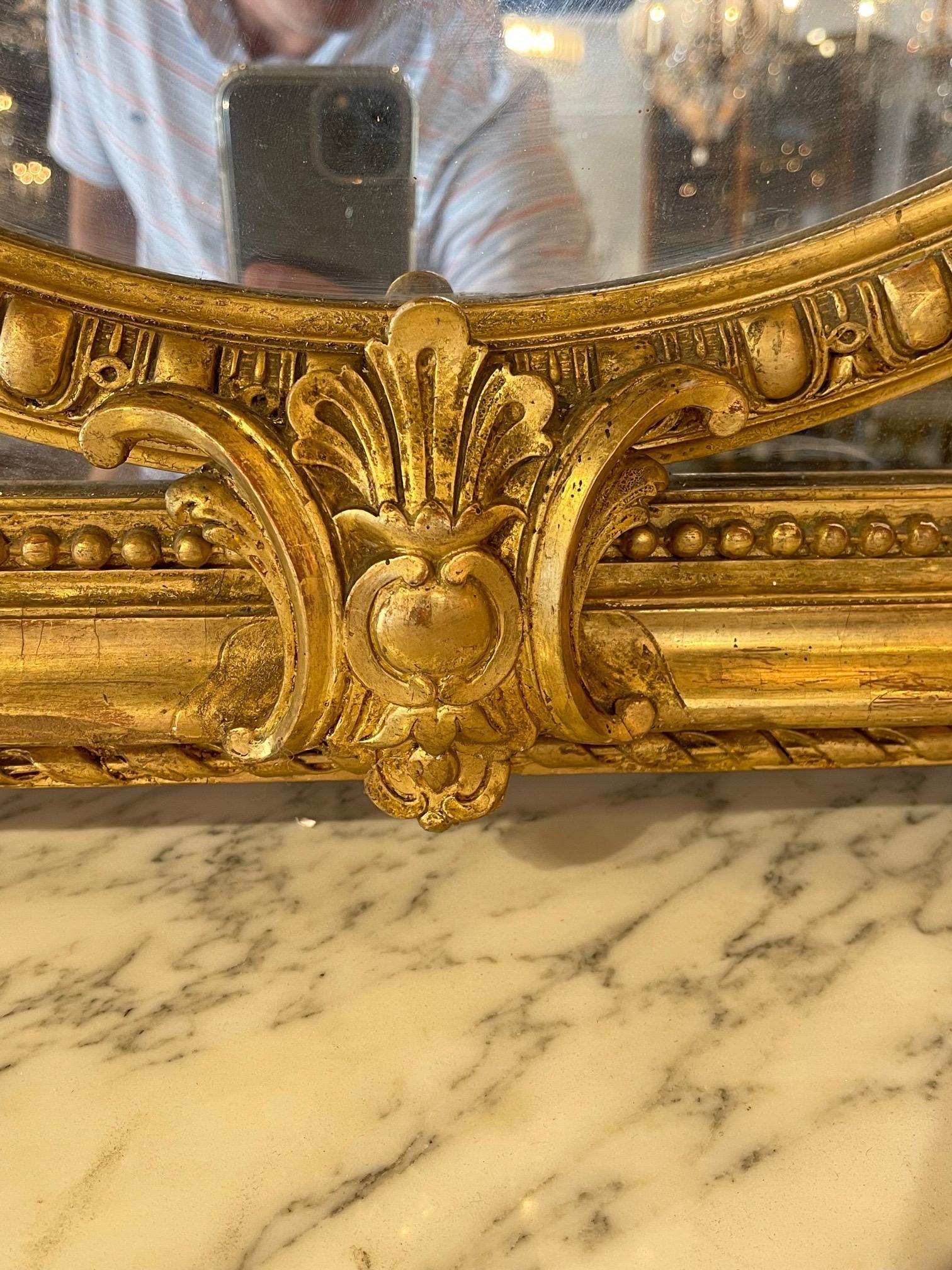 19th Century French Louis XVI Carved and Giltwood Mirror with Birds 4