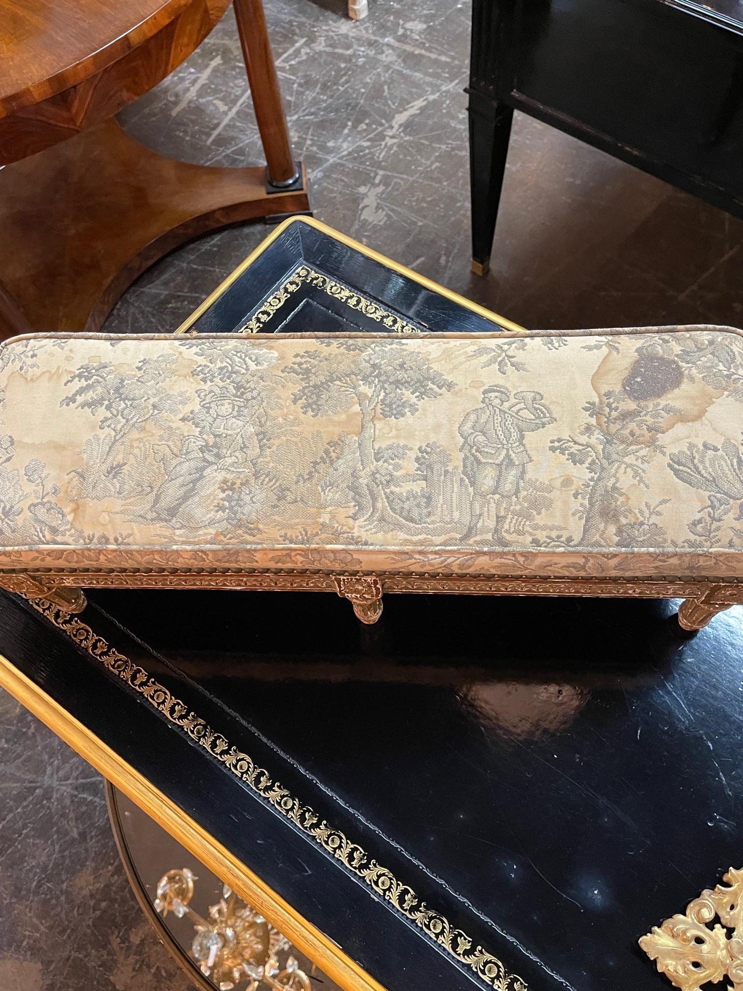 19th Century French Louis XVI Carved and Giltwood Stool 1