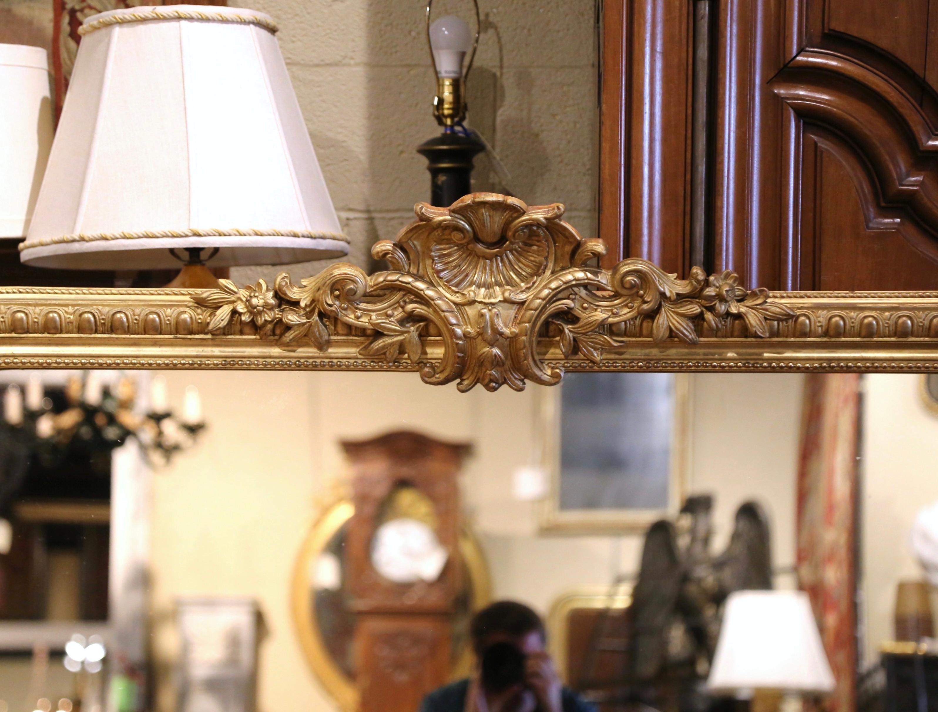 19th Century French Louis XVI Carved Giltwood Mantel Mirror with Shell Motif In Excellent Condition In Dallas, TX