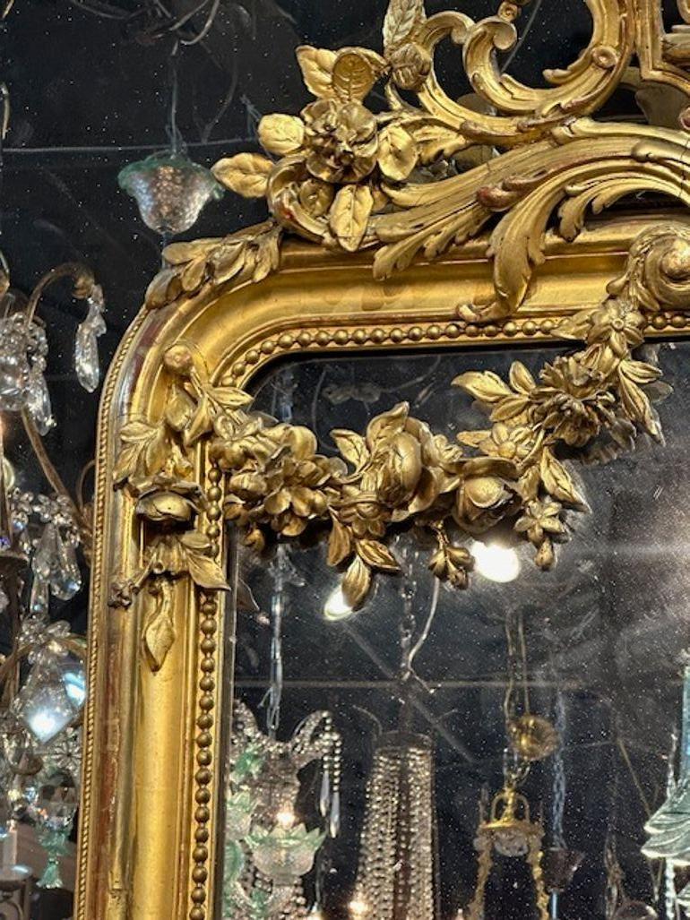 19. Jahrhundert Französisch Louis XVI geschnitzt Giltwood-Spiegel (Geschnitzt) im Angebot