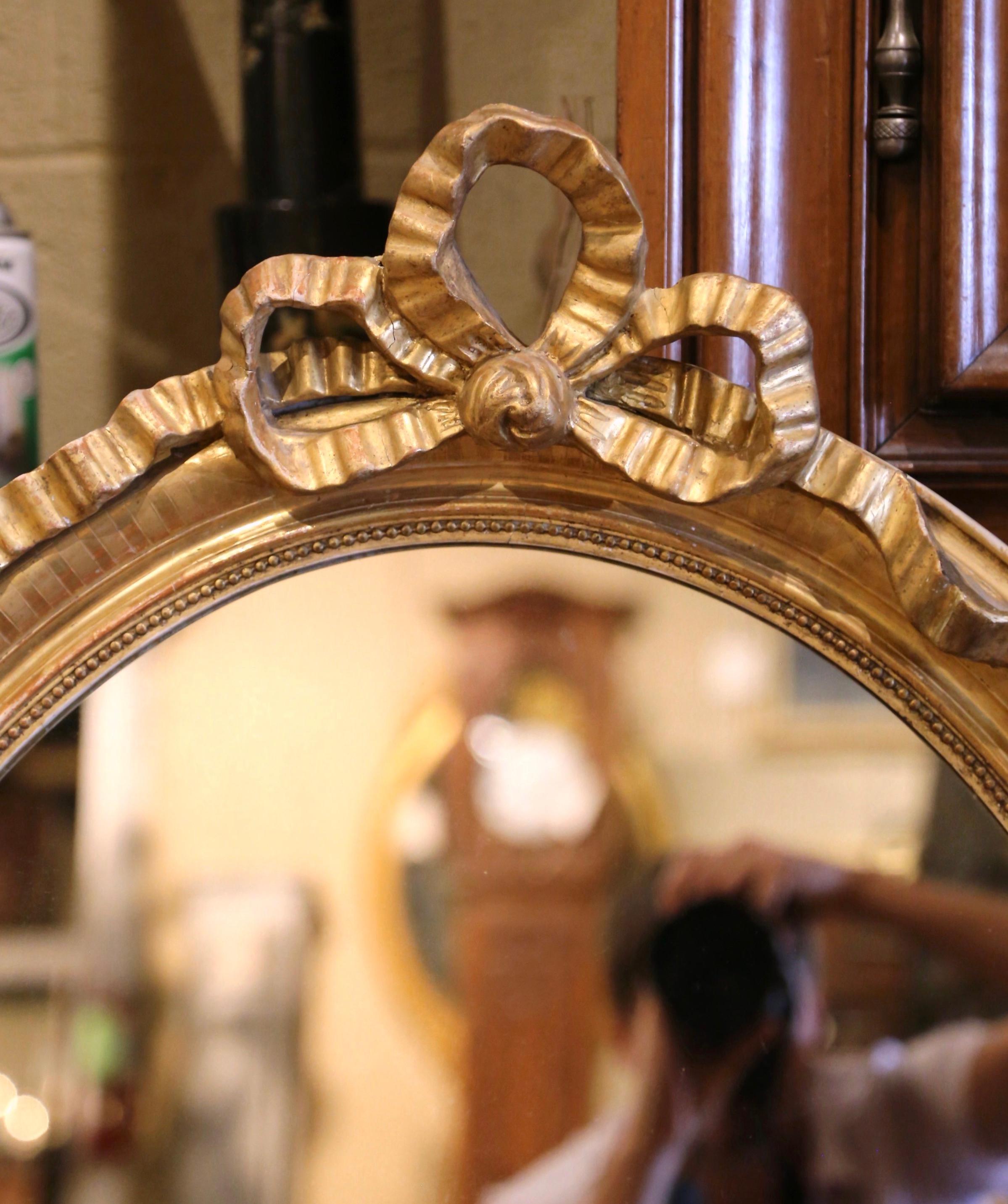 19th Century French Louis XVI Carved Giltwood Oval Wall Mirror 1