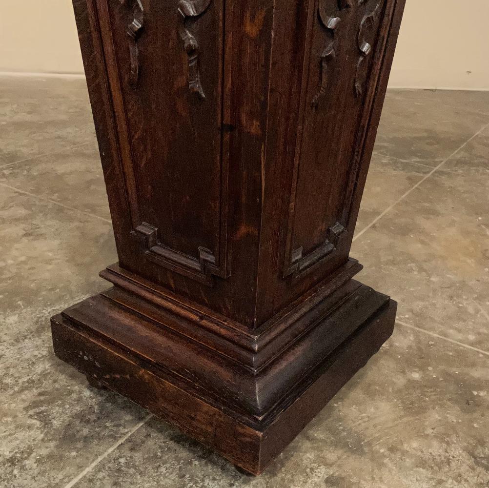 19th Century French Louis XVI Carved Pedestal For Sale 4