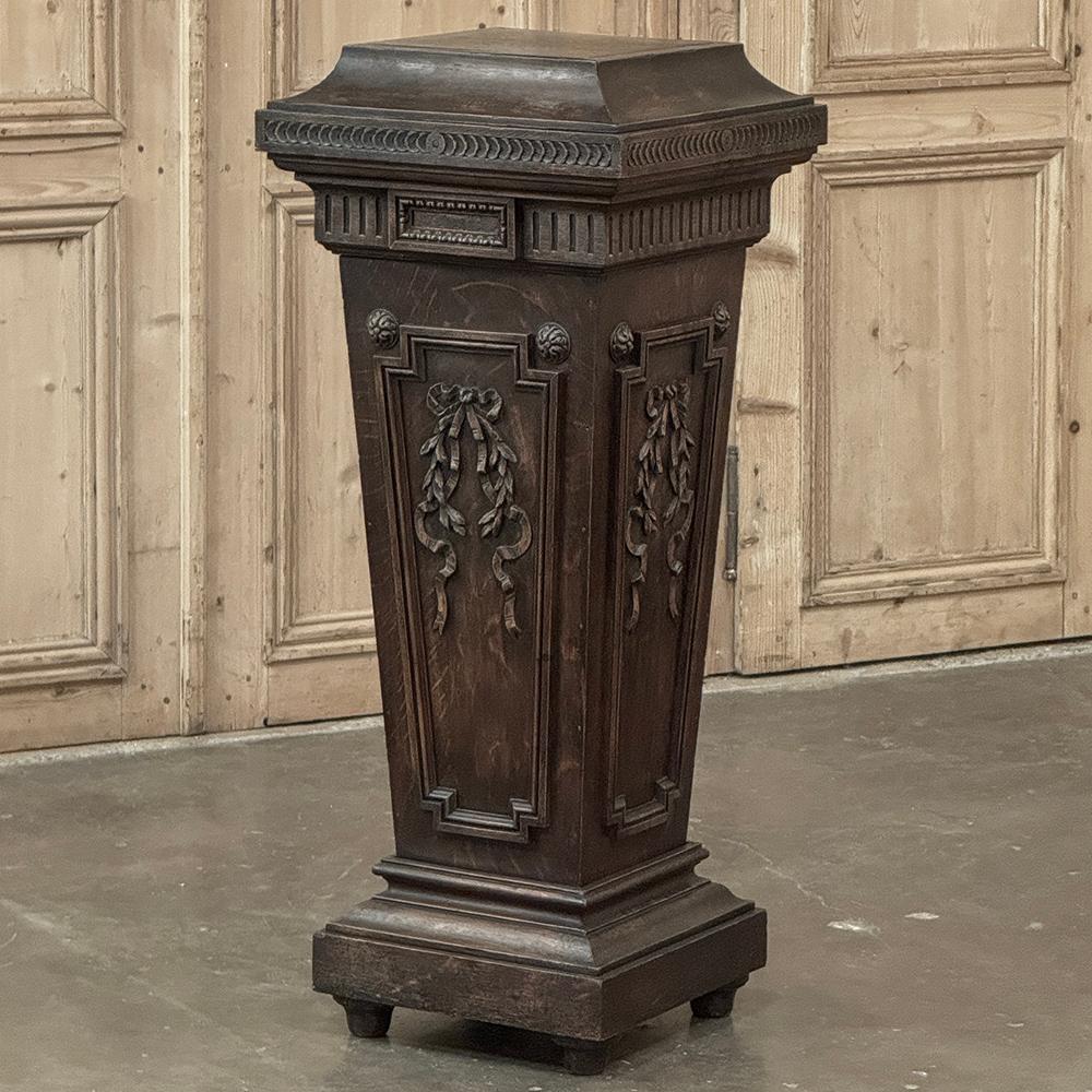 Hand-Carved 19th Century French Louis XVI Carved Pedestal For Sale