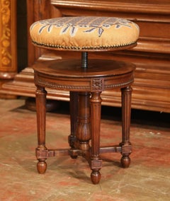 19th Century French Louis XVI Carved Walnut Round Adjustable Swivel Piano Stool