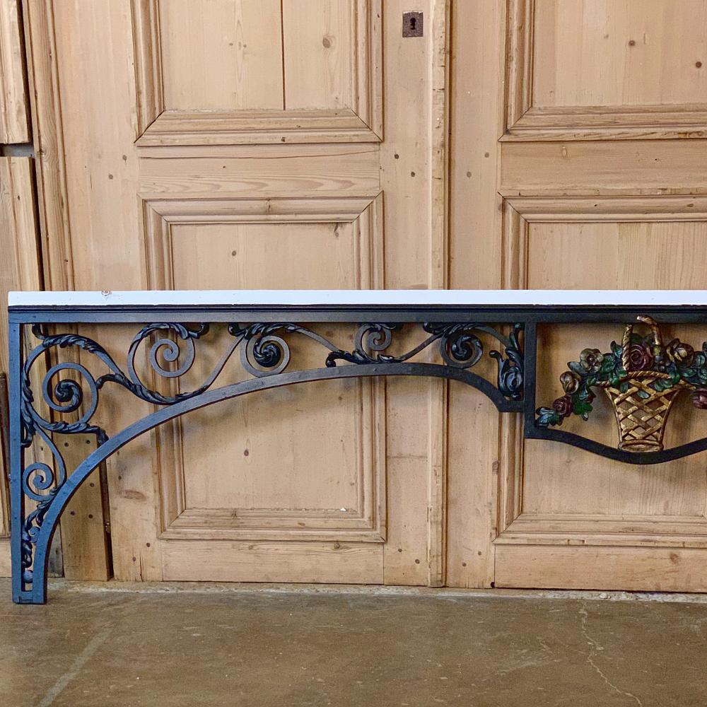 19th Century French Louis XVI Carved Wood Window Guard In Good Condition For Sale In Dallas, TX