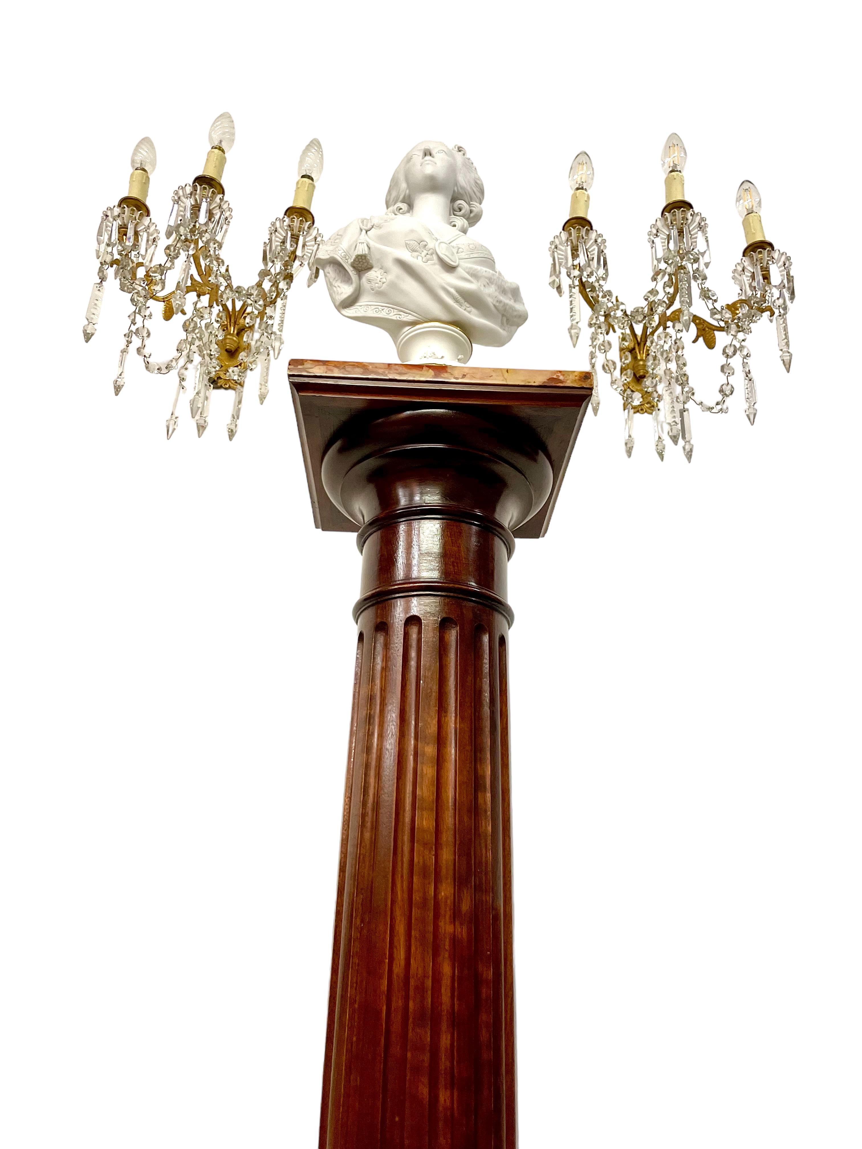 Louis XVI Column Pedestal with a Red Veined Marble Top For Sale 2