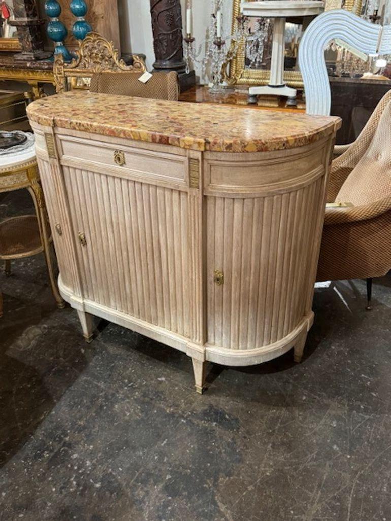 Consola francesa Luis XVI del siglo XIX con tapa de mármol Breccia en Bueno estado para la venta en Dallas, TX