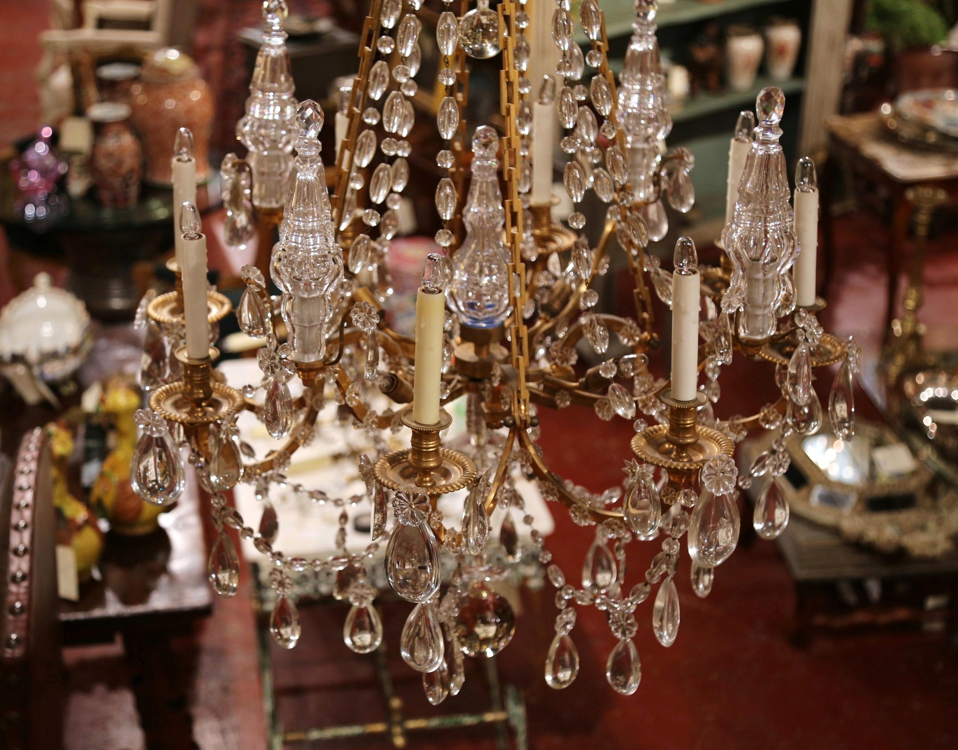 19th Century French Louis XVI Crystal and Gilt Bronze Eight-Light Chandelier 6