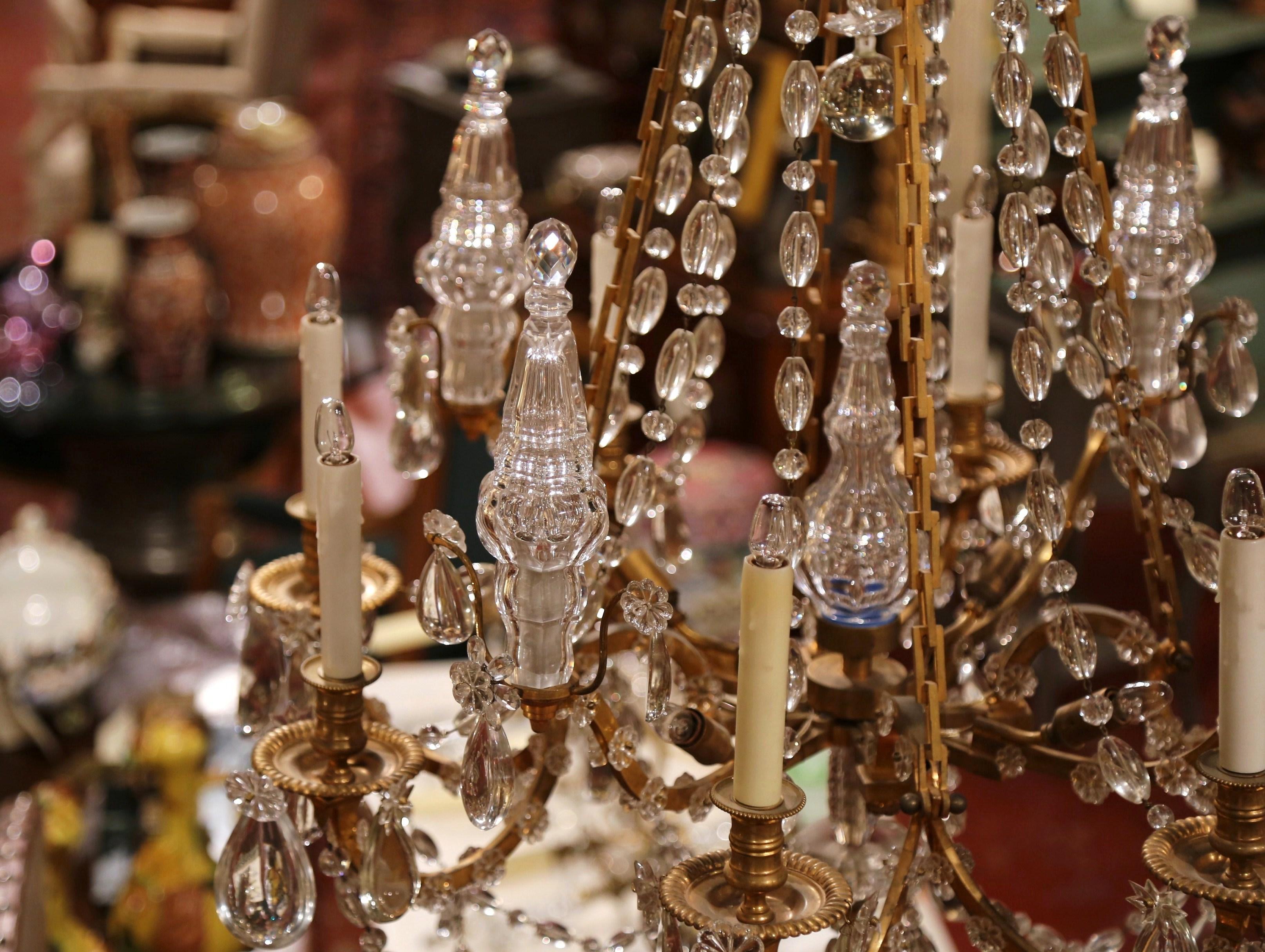 19th Century French Louis XVI Crystal and Gilt Bronze Eight-Light Chandelier 7