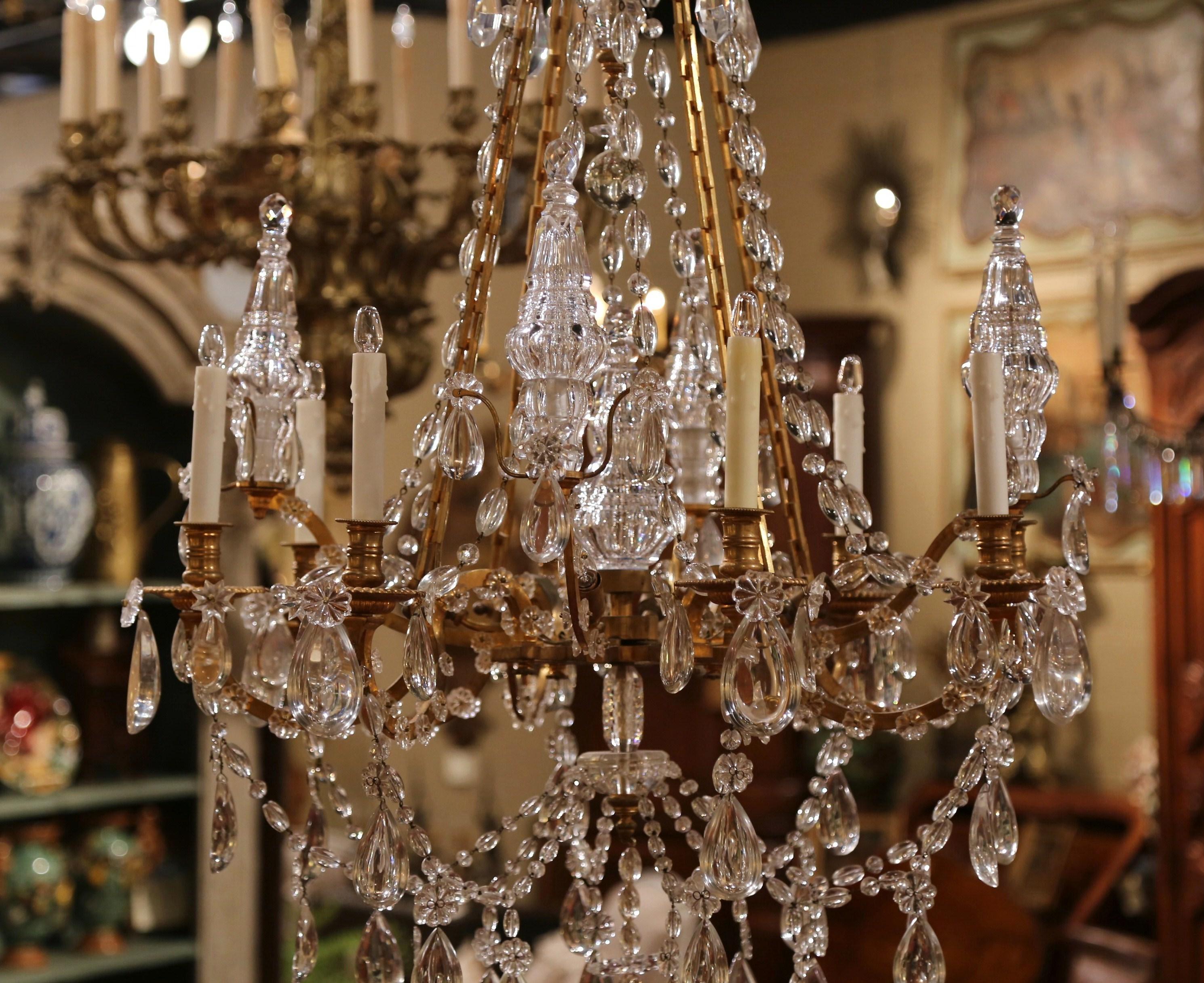 19th Century French Louis XVI Crystal and Gilt Bronze Eight-Light Chandelier 3