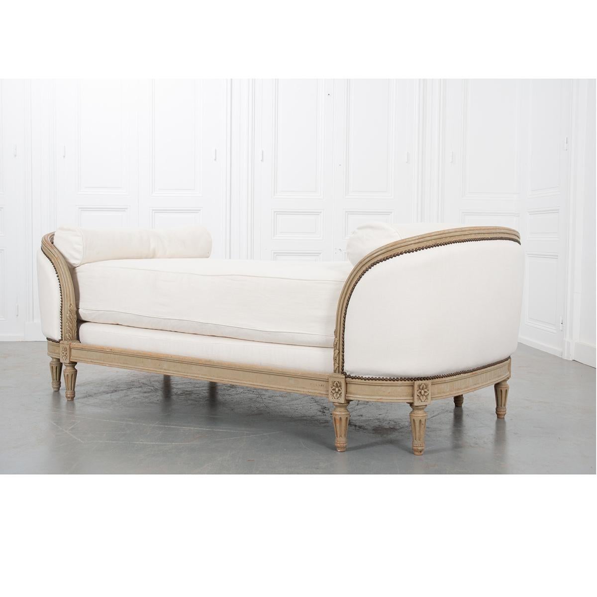 19th Century French Louis XVI Daybed 3