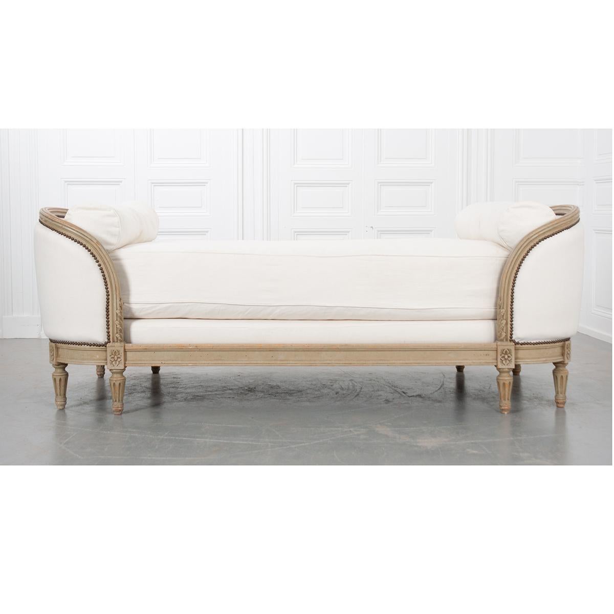19th Century French Louis XVI Daybed 2