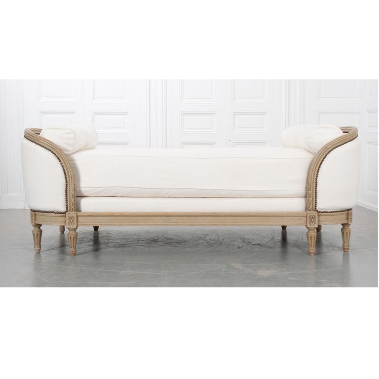19th Century French Louis XVI Daybed 5
