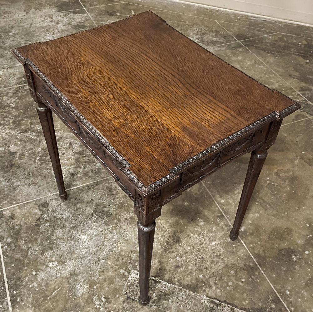 Oak 19th Century French Louis XVI End Table For Sale