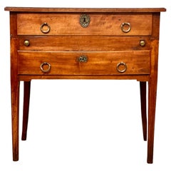 Commode française Louis XVI du 19ème siècle en bois fruitier