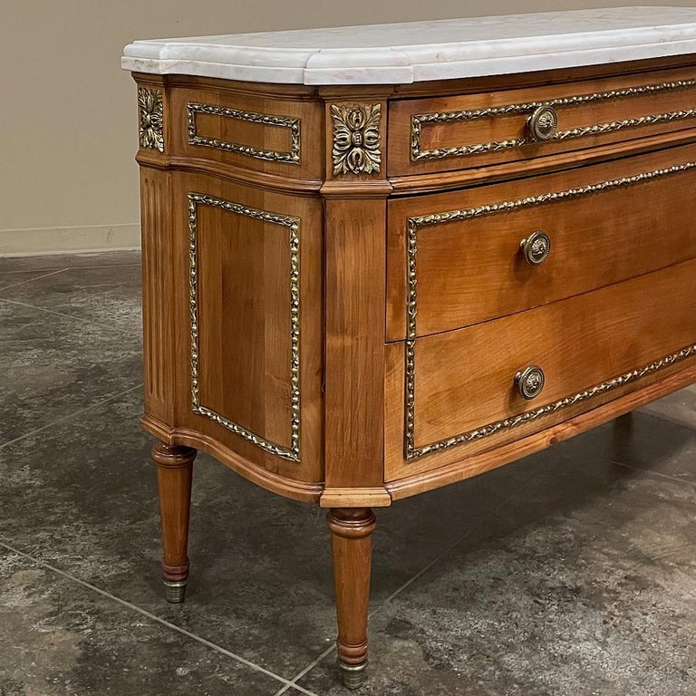 19th Century French Louis XVI Fruitwood Marble Top Commode For Sale 1