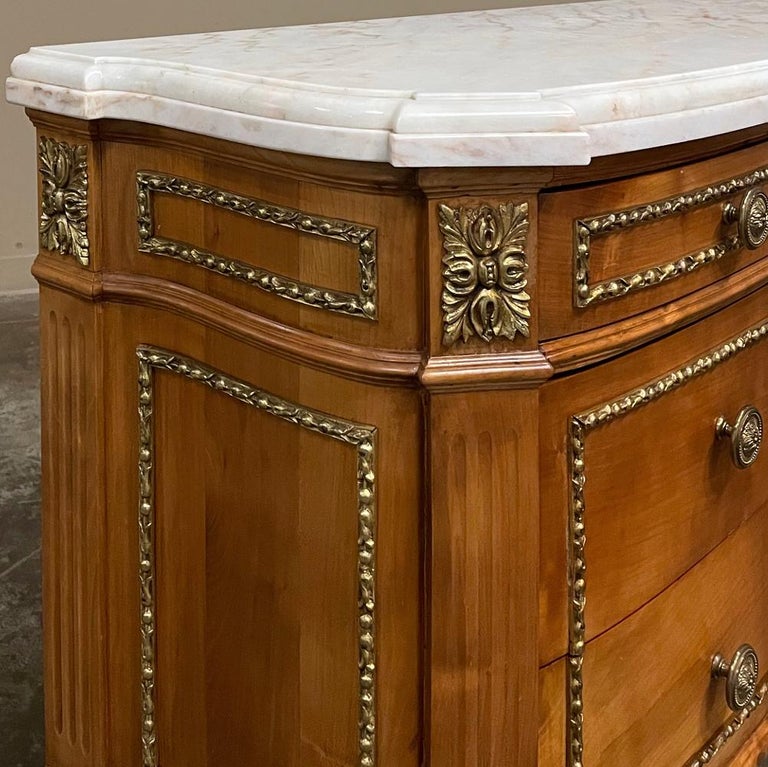 19th Century French Louis XVI Fruitwood Marble Top Commode For Sale 2