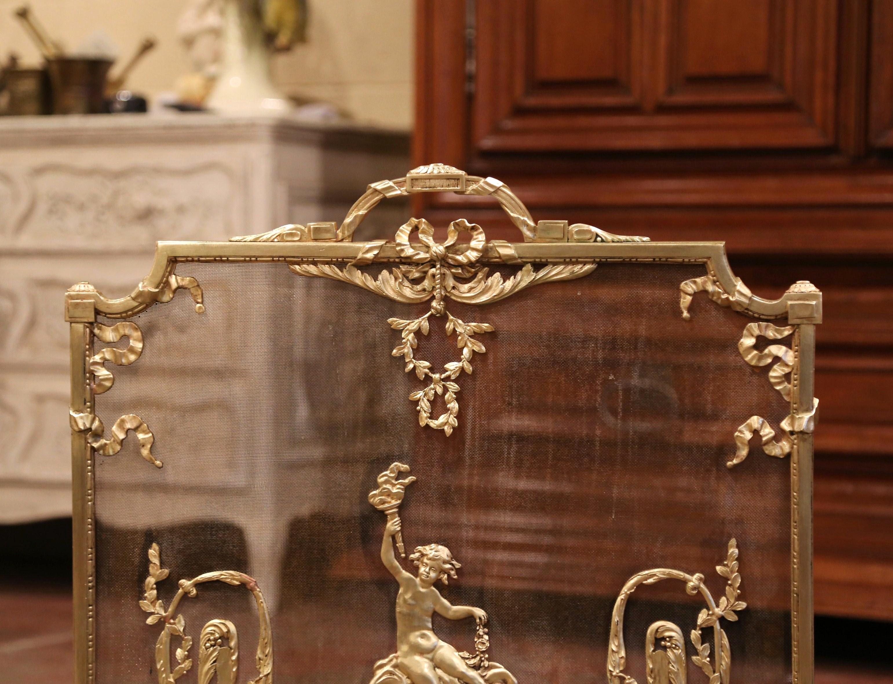 19th Century French Louis XVI Gilt Bronze Fireplace Screen with Cherub Decor 2