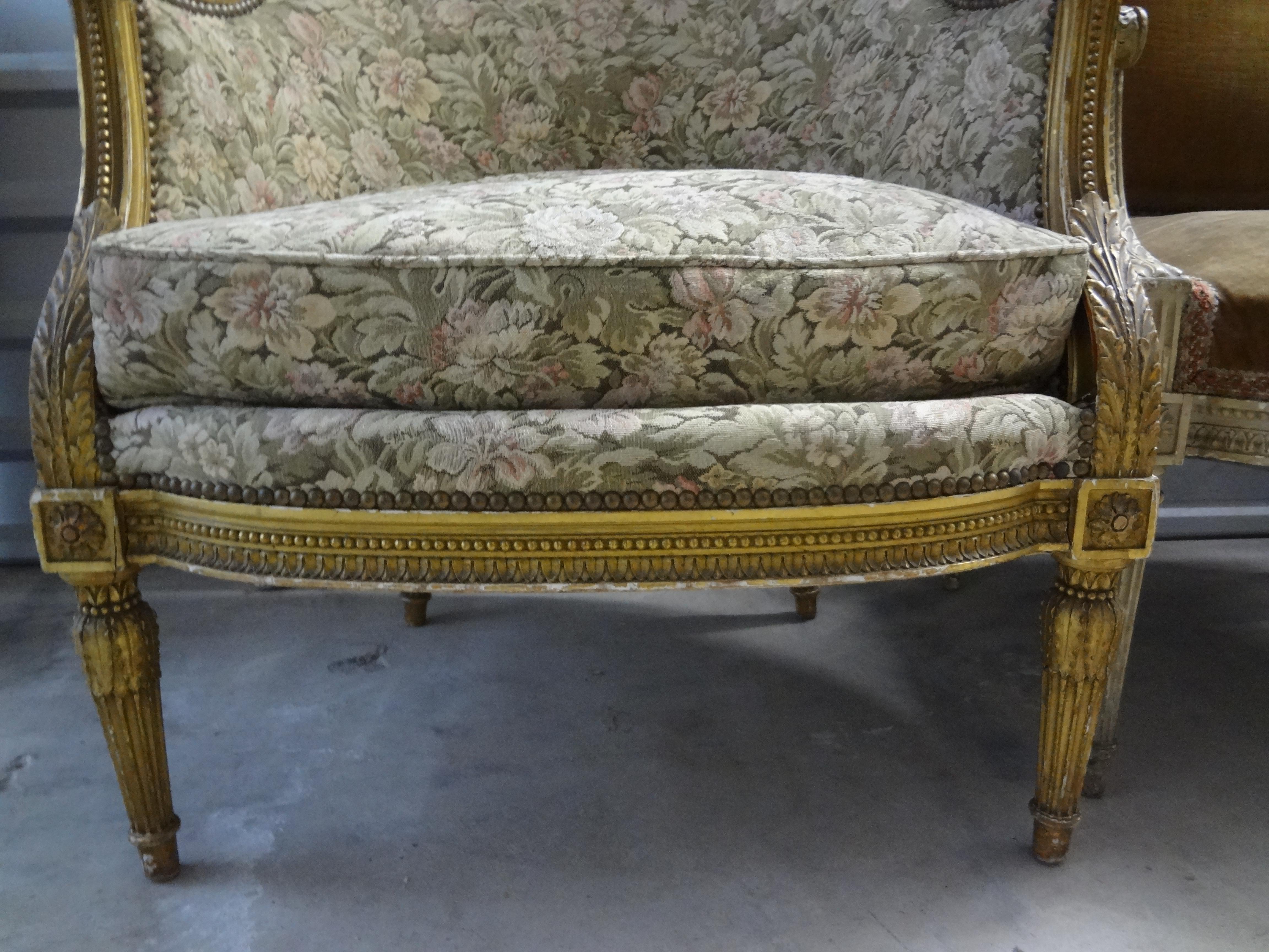 19th Century French Louis XVI Giltwood Bergere For Sale 4