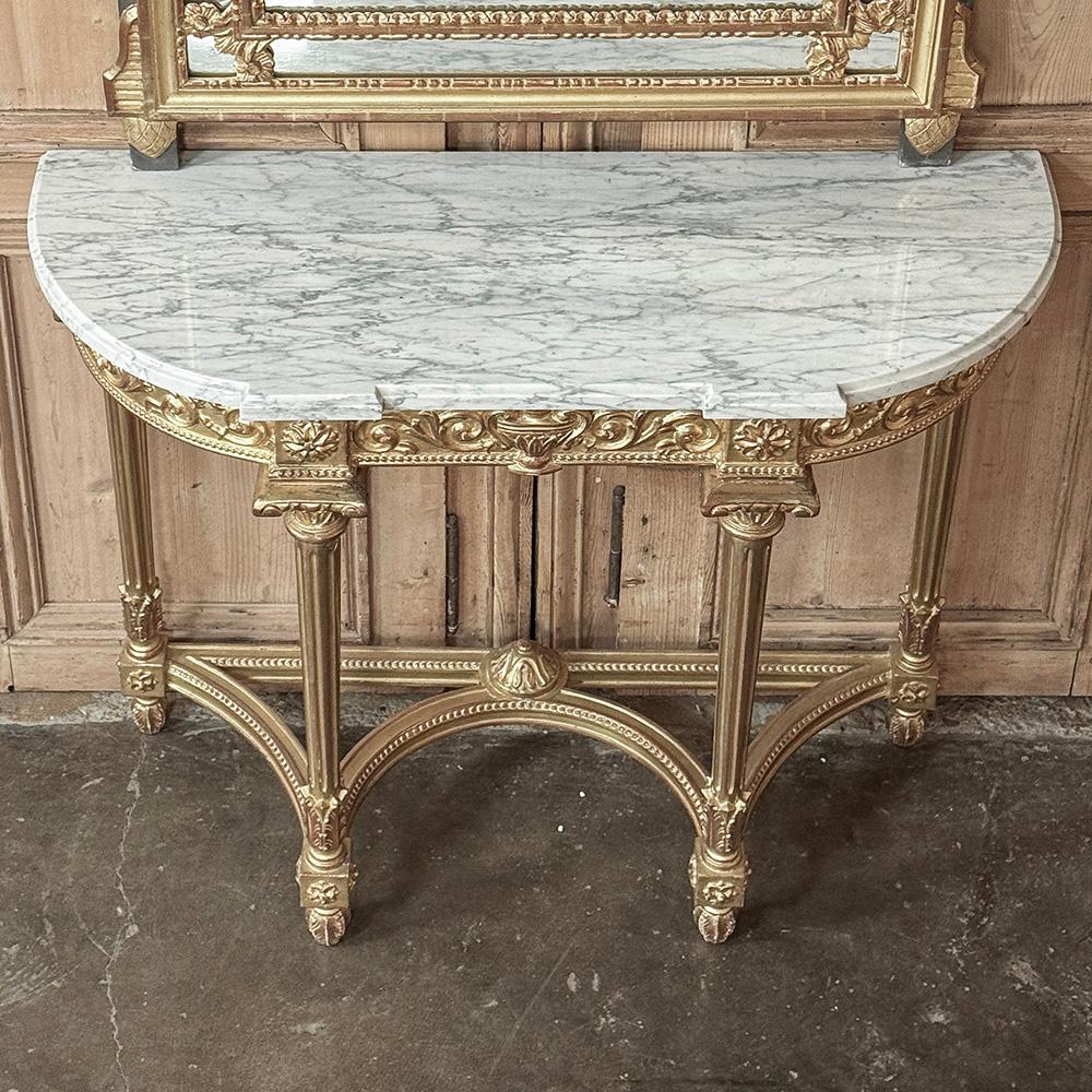 Console Demilune francese Luigi XVI del XIX secolo in legno dorato con piano in marmo di Carrara in vendita 10