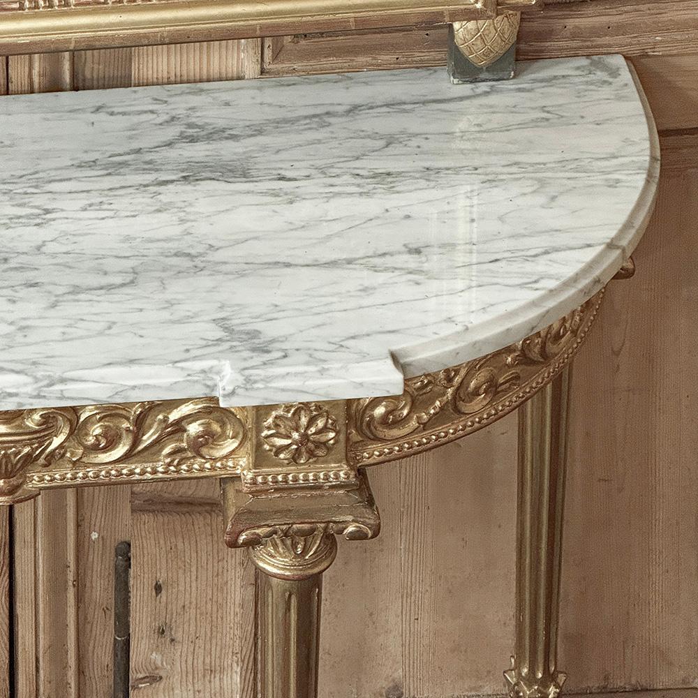 Console Demilune francese Luigi XVI del XIX secolo in legno dorato con piano in marmo di Carrara in vendita 12