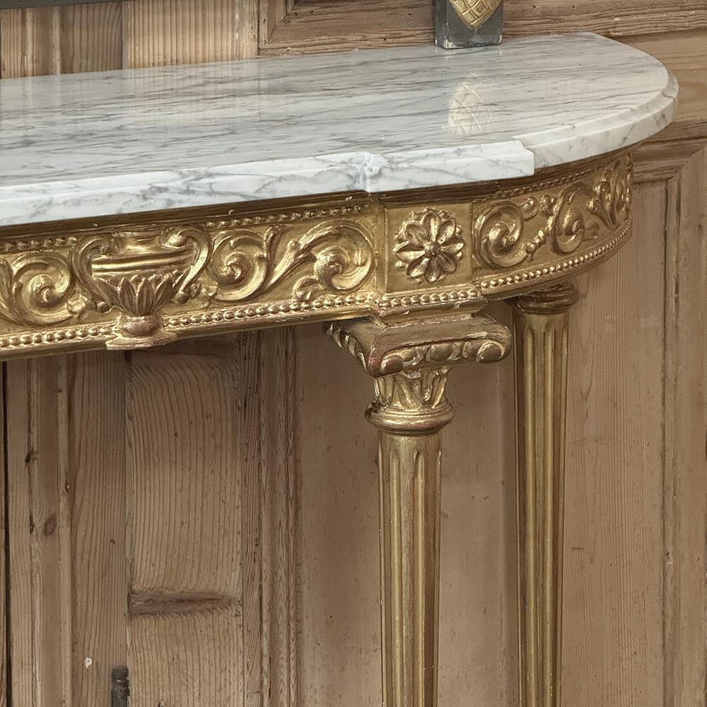 Console Demilune francese Luigi XVI del XIX secolo in legno dorato con piano in marmo di Carrara in vendita 3