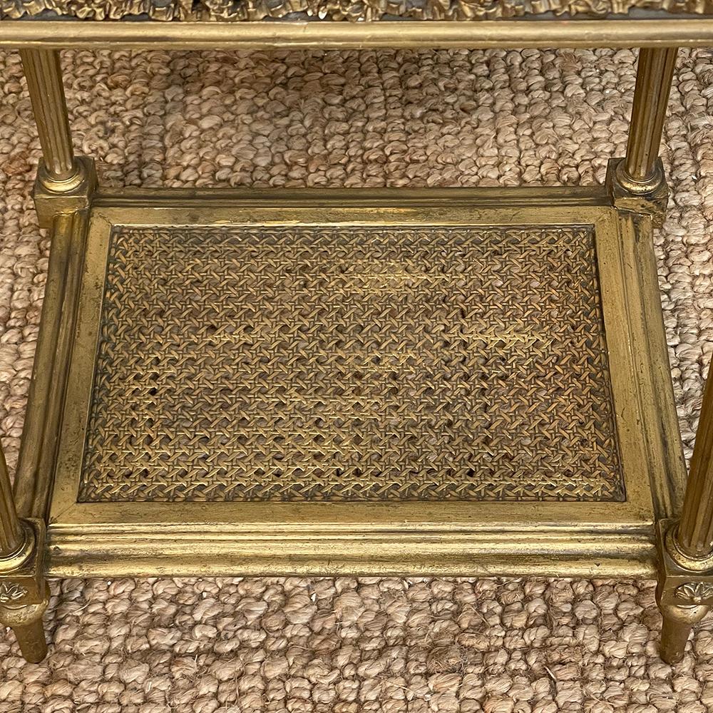 Lampe Louis XVI du 19ème siècle en bois doré avec plateau en marbre ~ Table d'appoint en vente 8